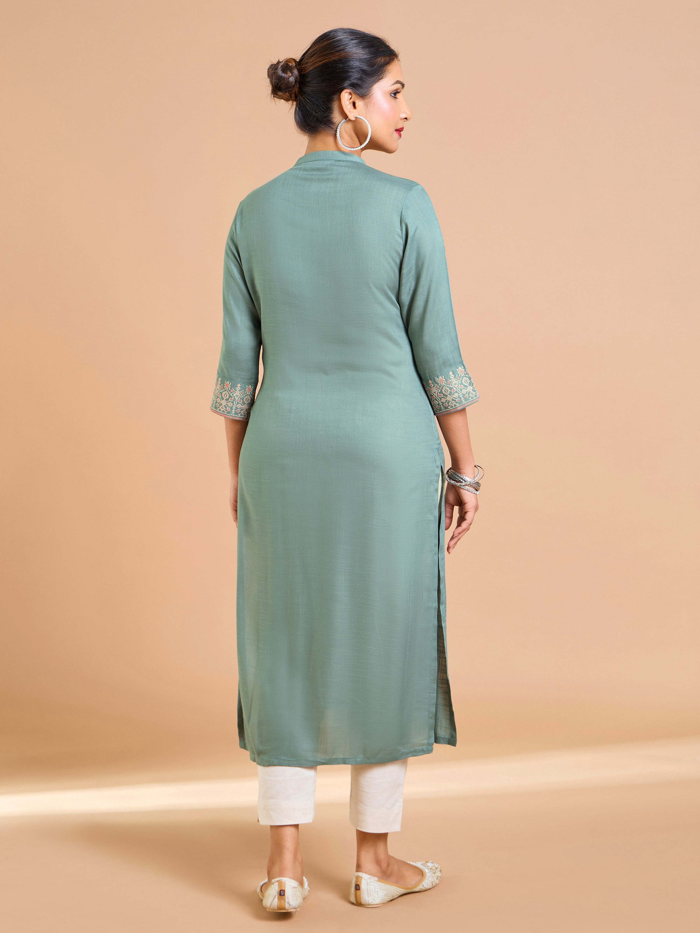 Aqua Green Viscose Slub Kurti With Embroidery