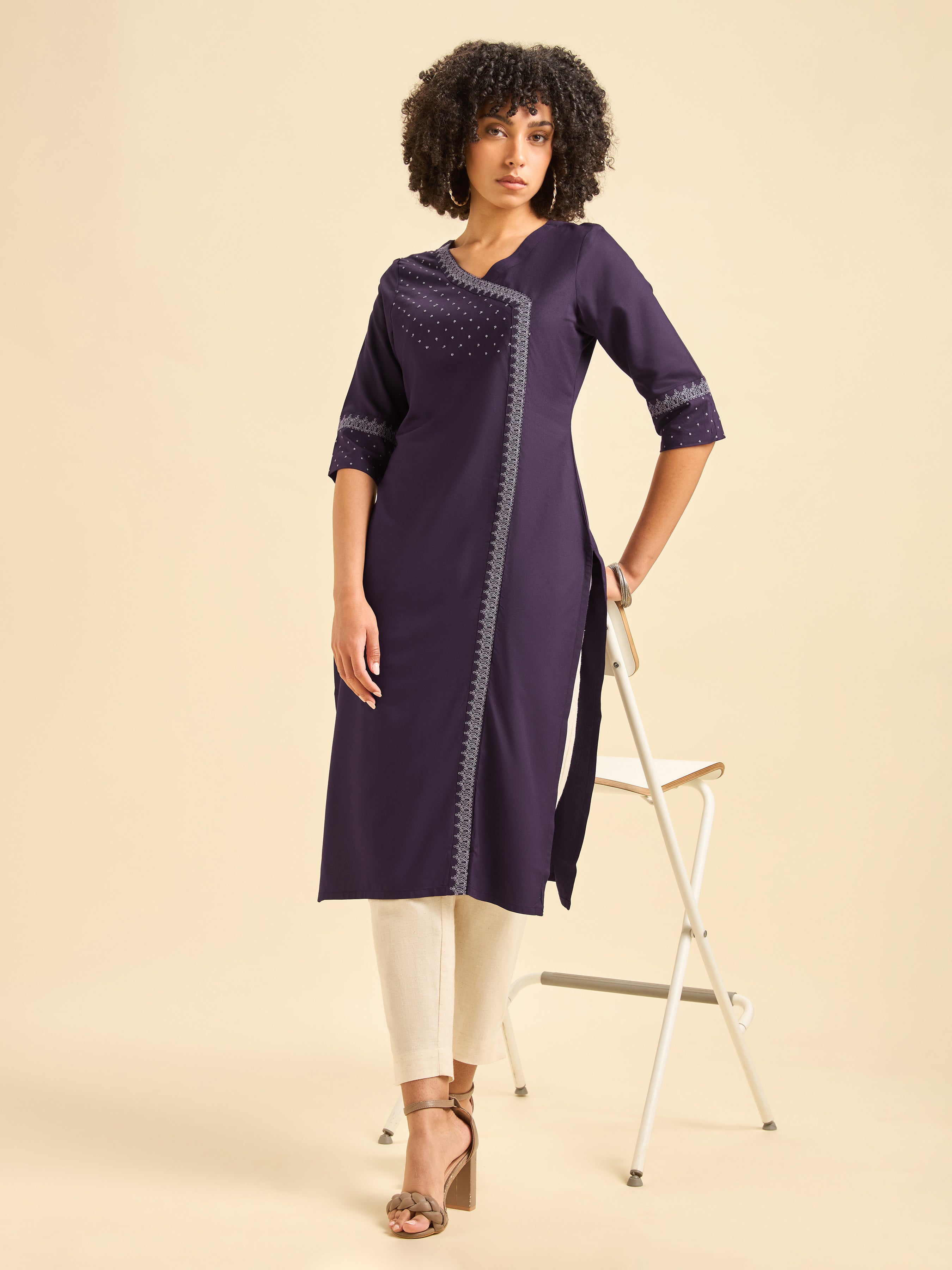 Purple Viscose Plain Slited Kurti With Embroidery