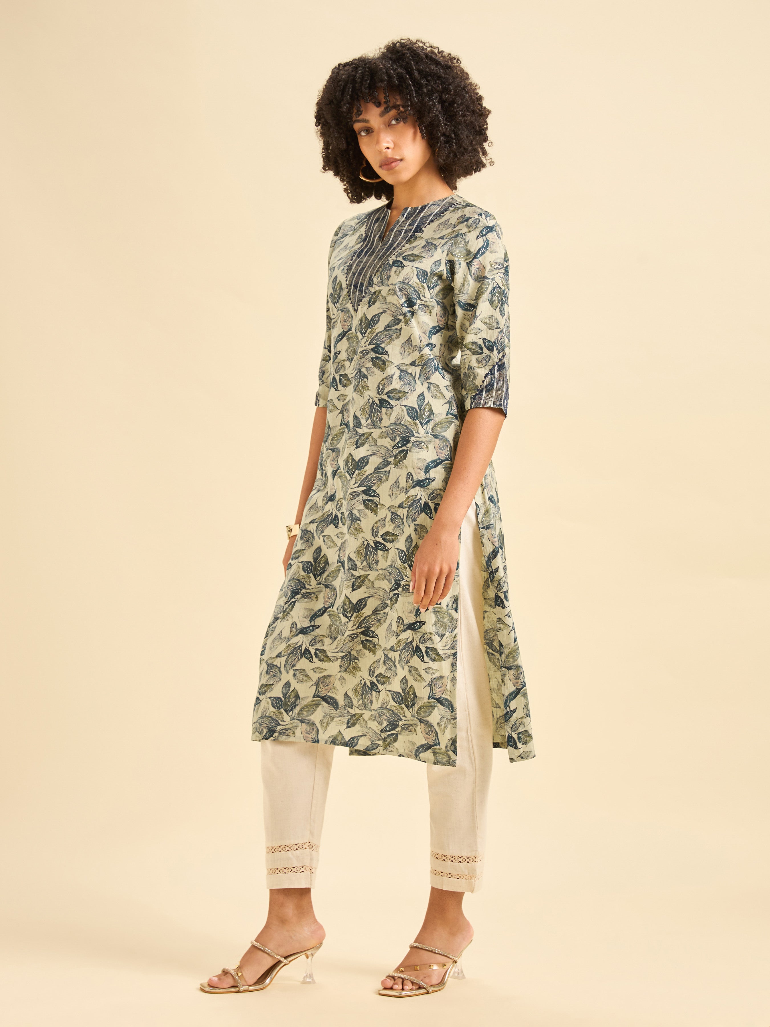 Ivory And Blue Viscose Blend Foil Printed Kurti With Embroidery