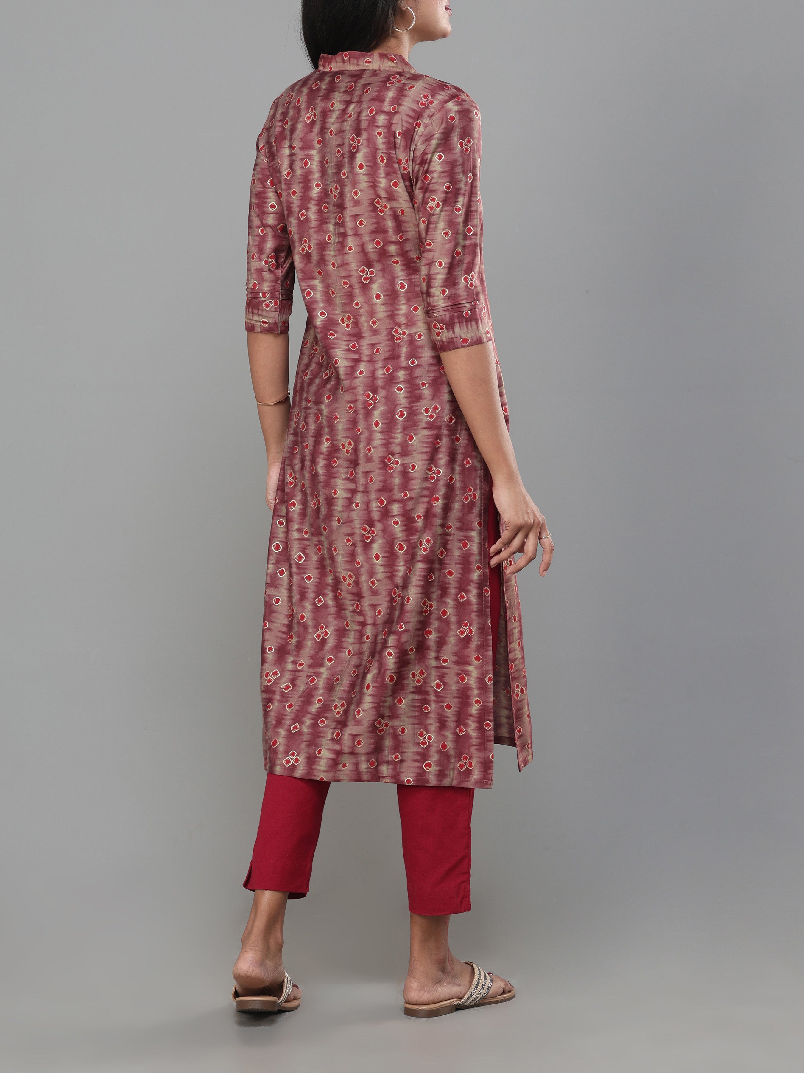 Meroon Modal Chanderi Kurti With Embroidery