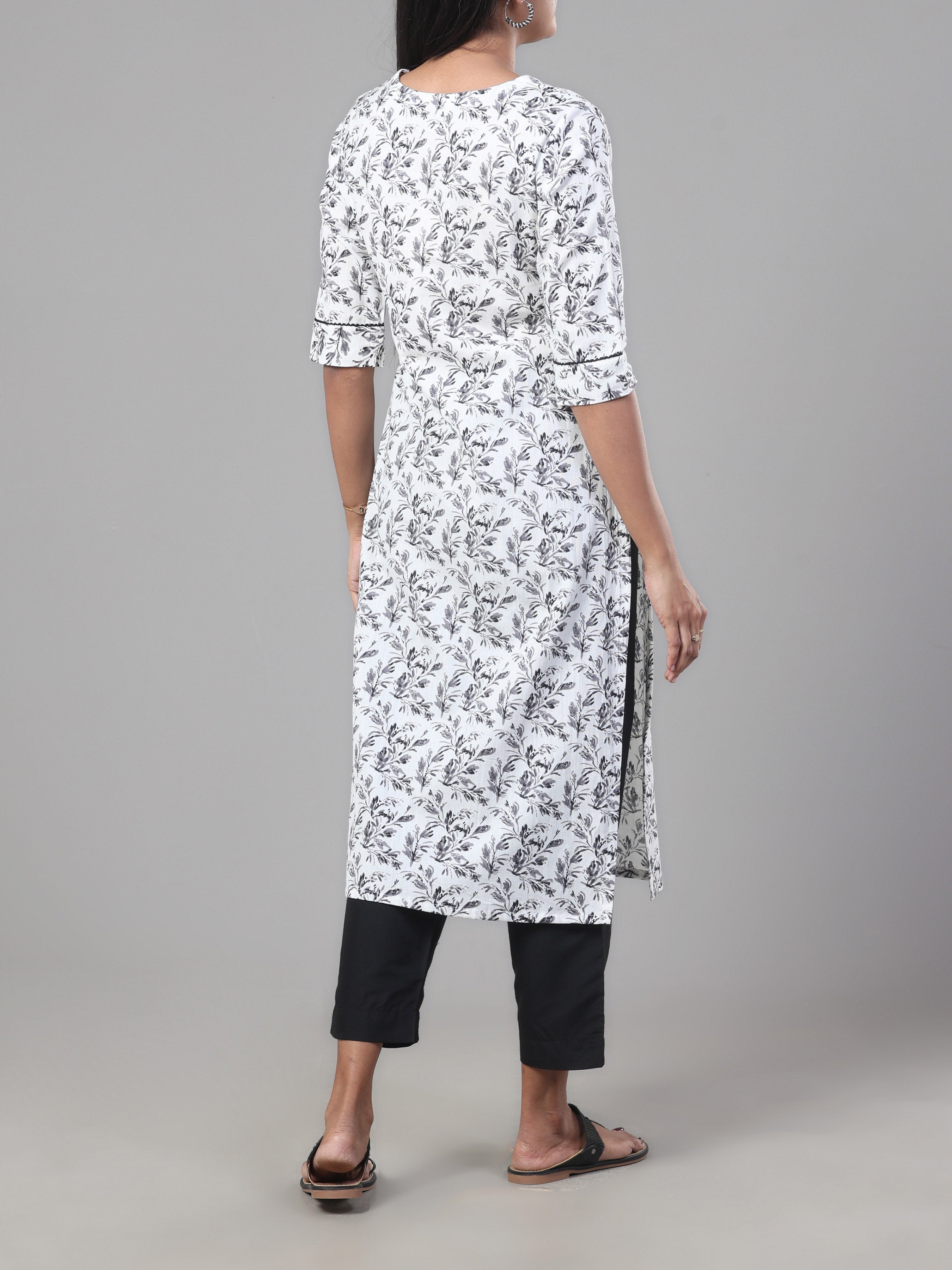 White Cotton Flax Printed Kurti With Lace Detailing
