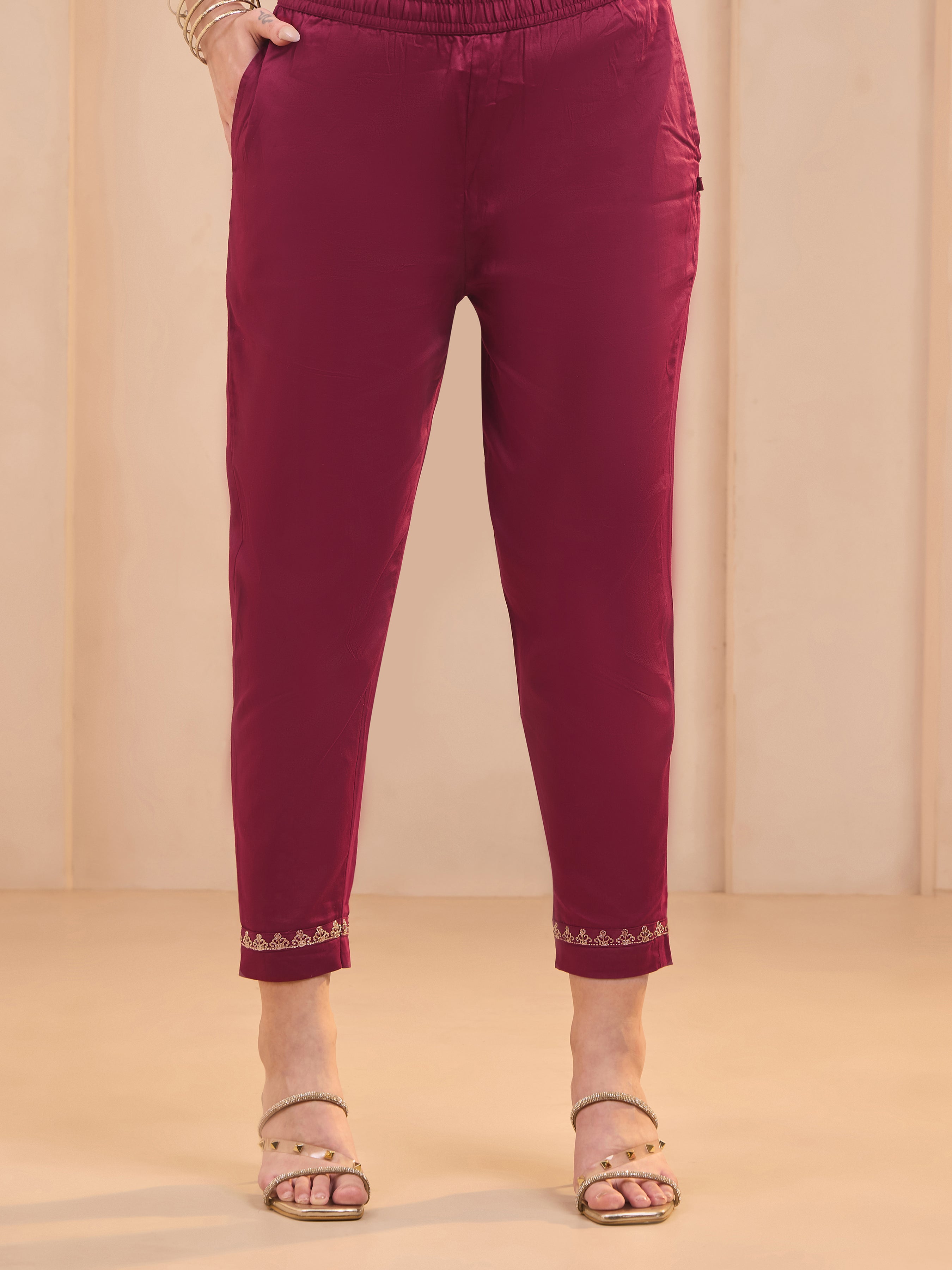 Majenta Viscose Blend Kurti Set & Dupatta With Sequins Embroidery