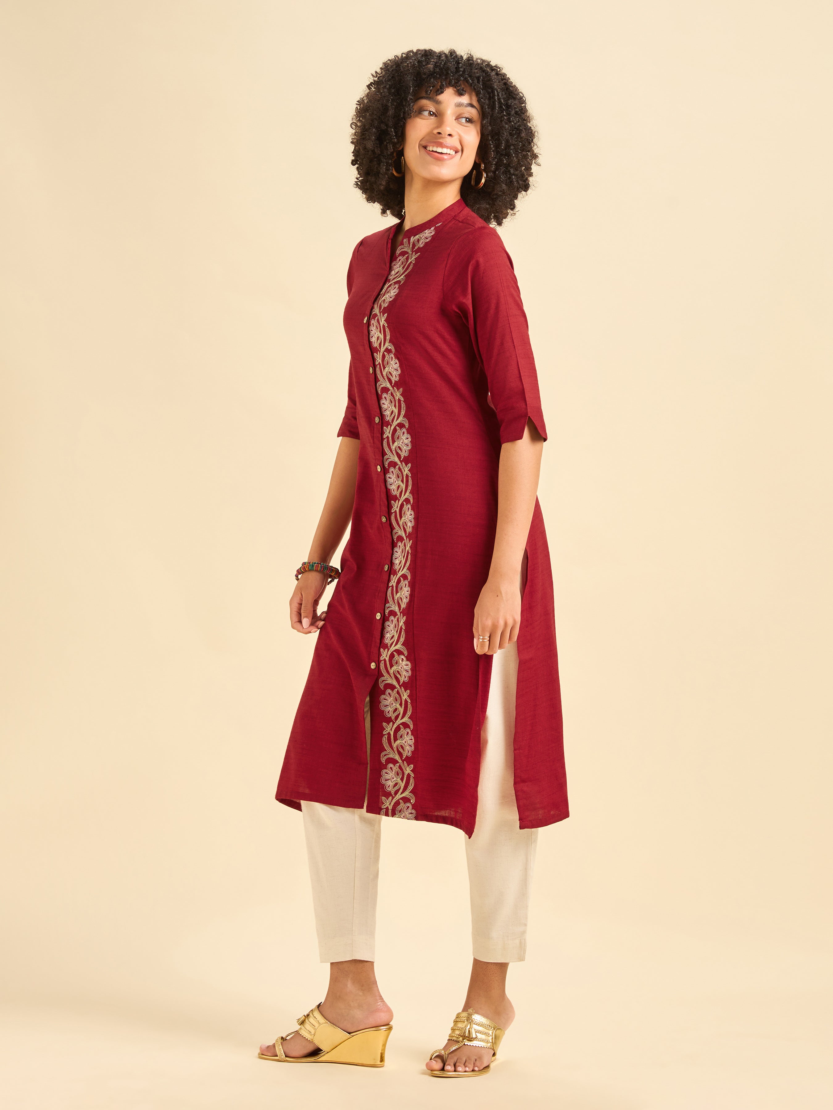Red Cotton Viscose Kurti With Embroidery