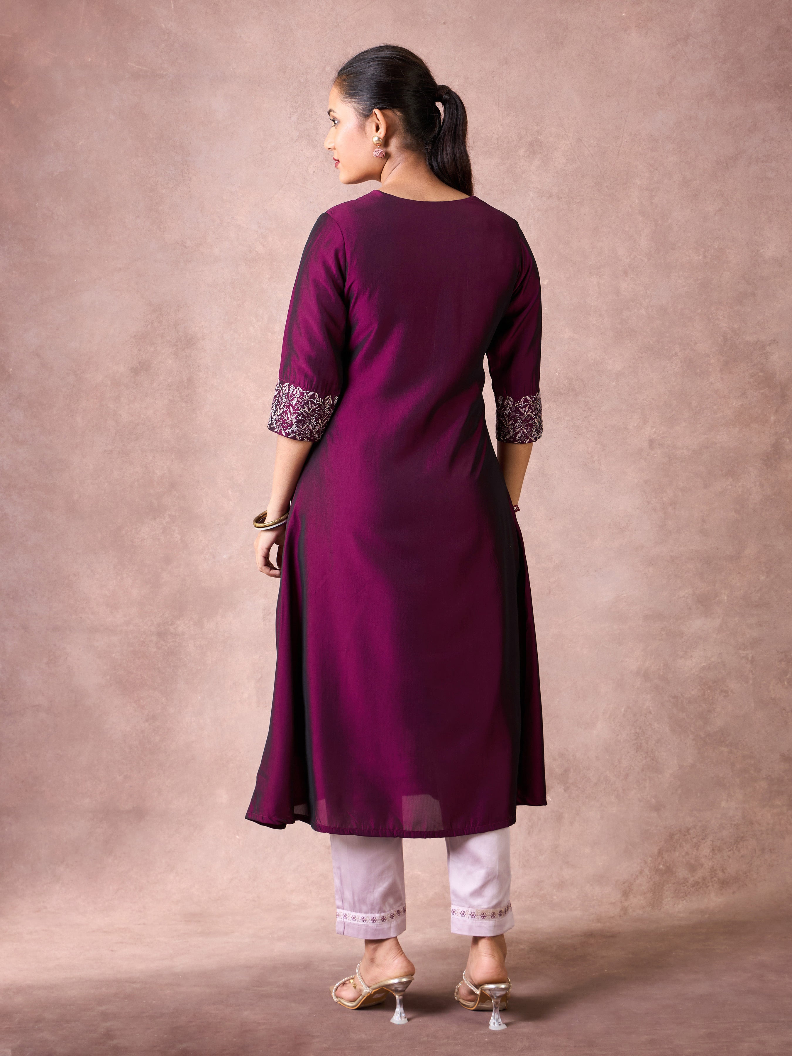 Magenta Viscose Plain Kurti & Bottom With Sequins Embrodiery