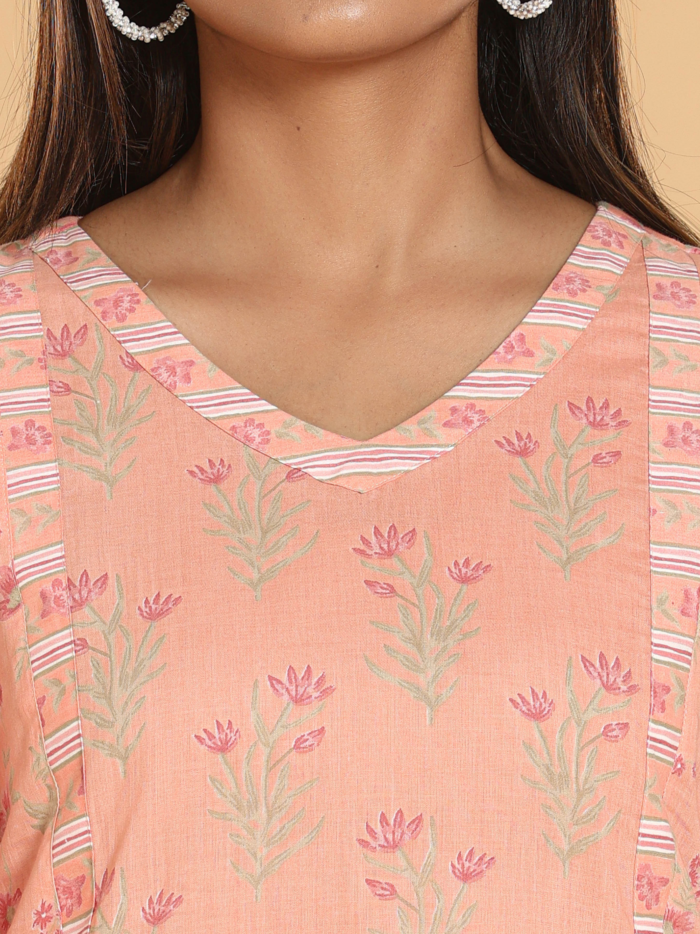 Peach Pure Cotton Printed Kurti With Panel Cut
