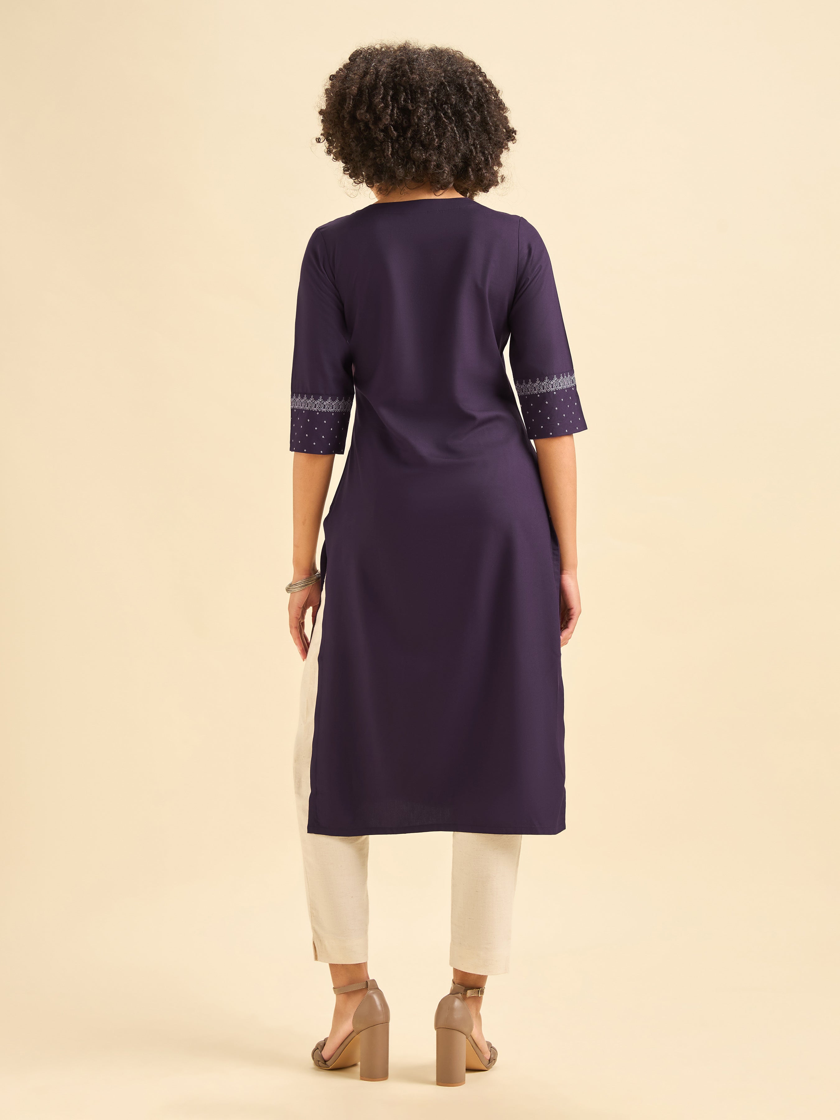 Purple Viscose Plain Slited Kurti With Embroidery