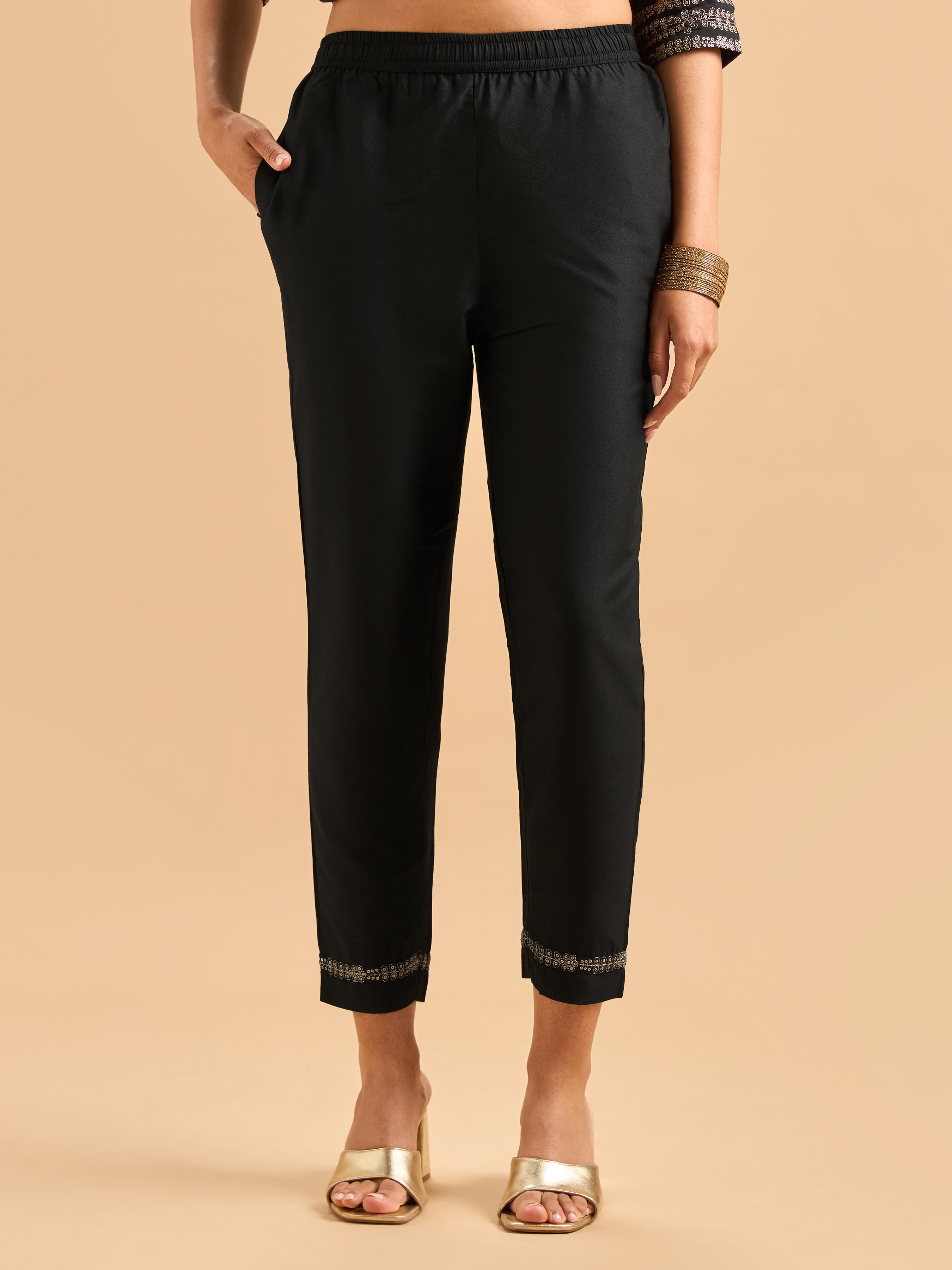 Black Muslin Kurti Set & Dupatta With Sequins Work