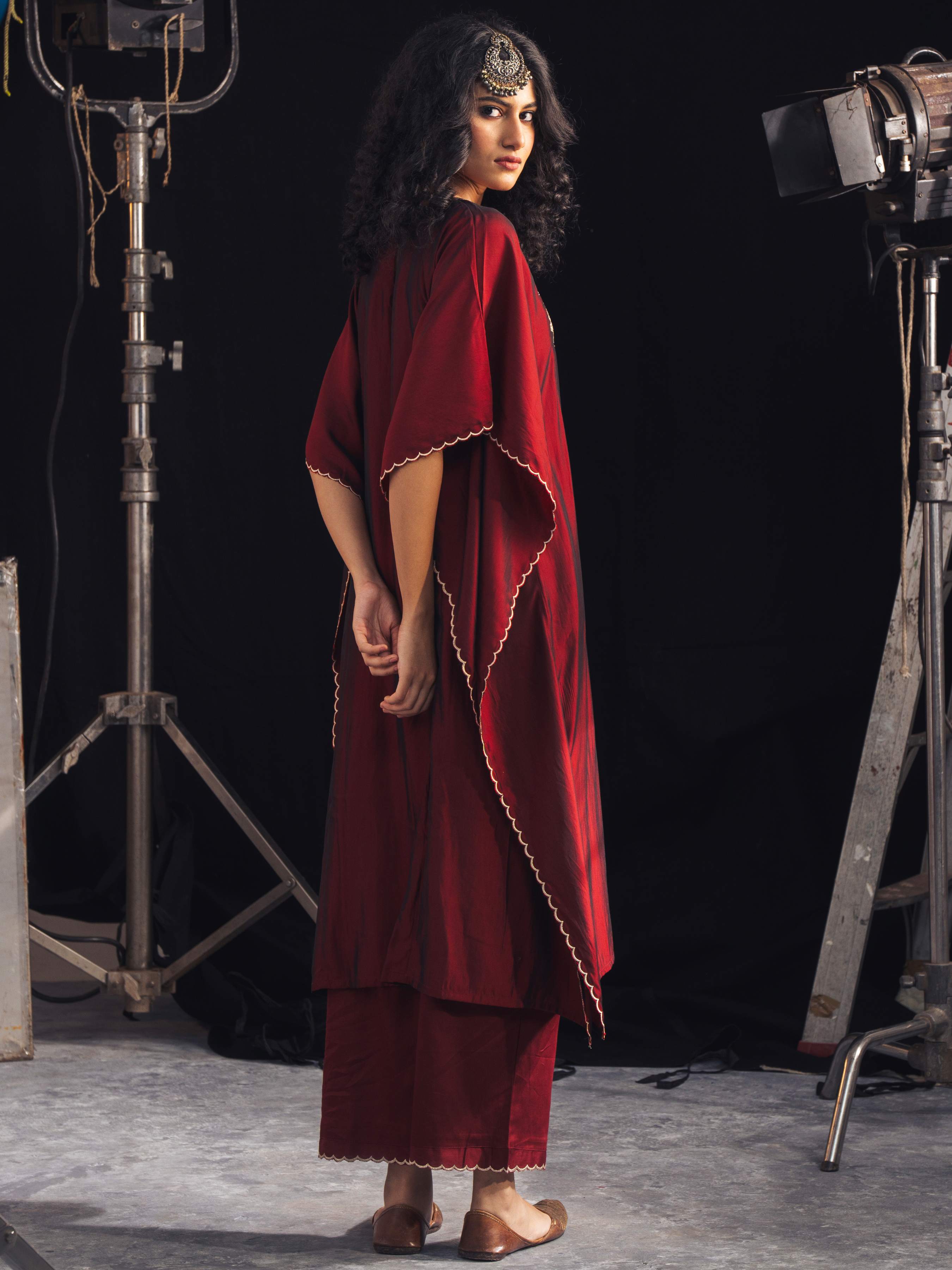 Maroon Viscose Blend Plain Kaftan Kurti Set With Embroidery And Hand Work