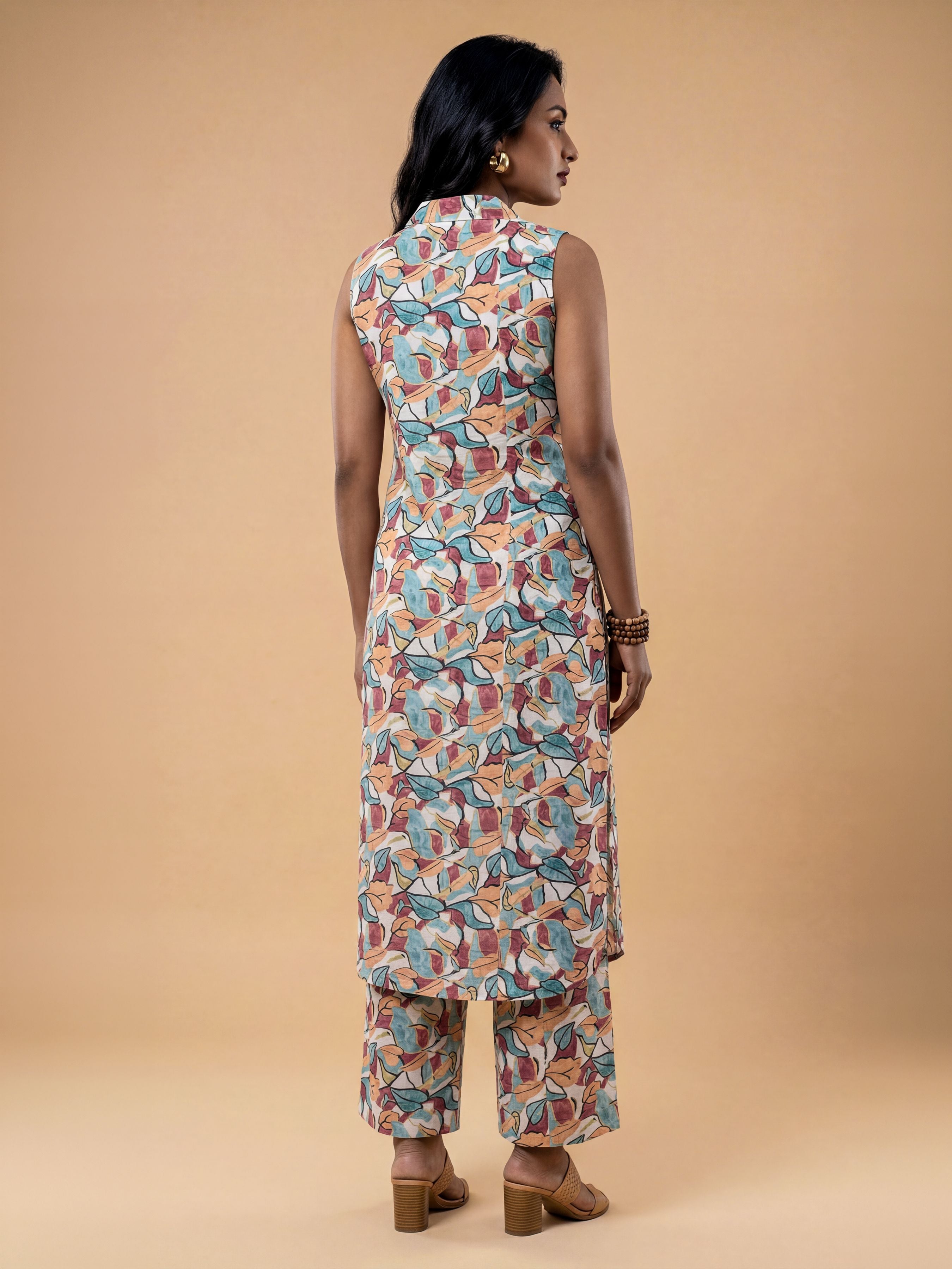 White Multi Colour Cotton Printed Kurti Set With Bottom