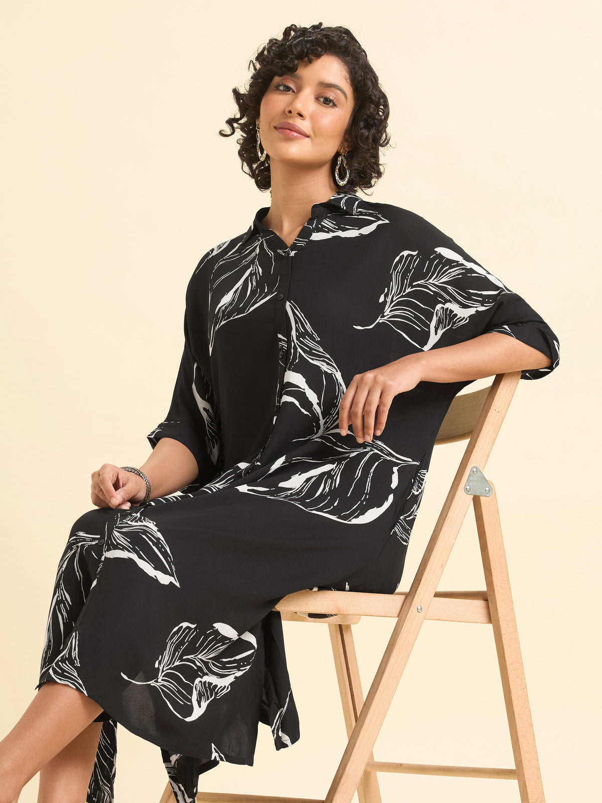 Black And Ivory Viscose Printed Flared Kaftan With Handwork