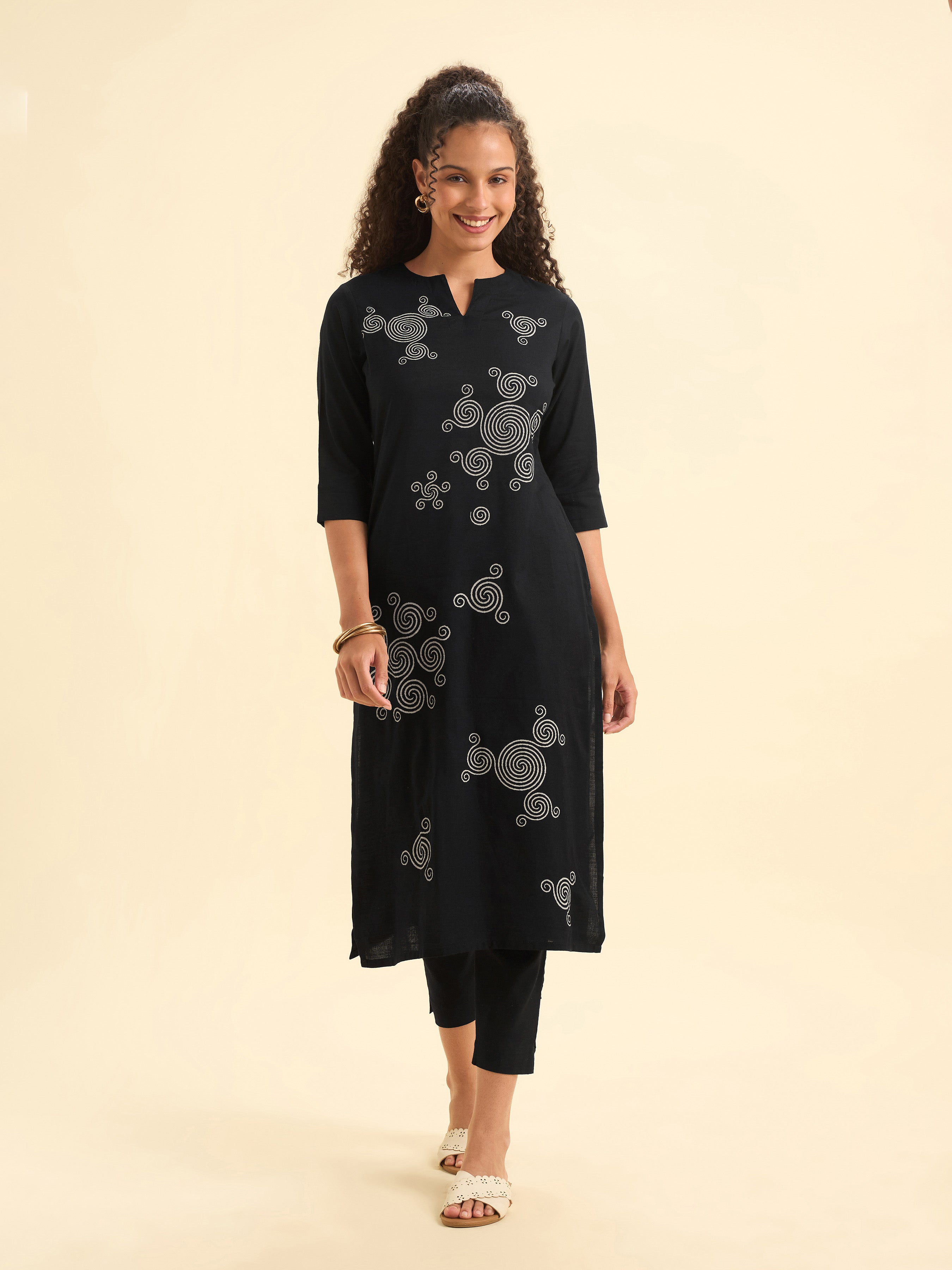 Black Cotton Viscose Slitted Kurti With Placement Print