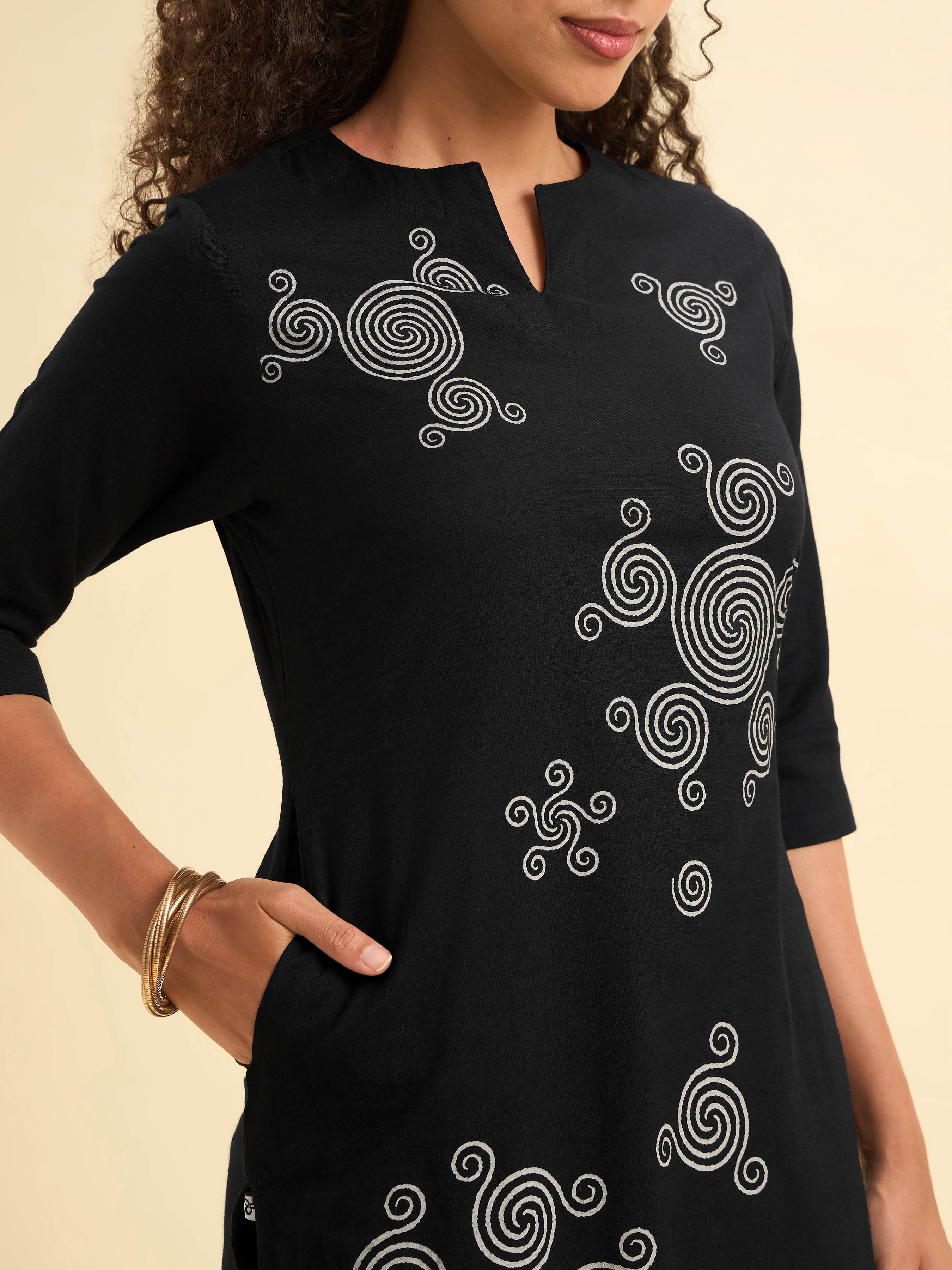 Black Cotton Viscose Slitted Kurti With Placement Print