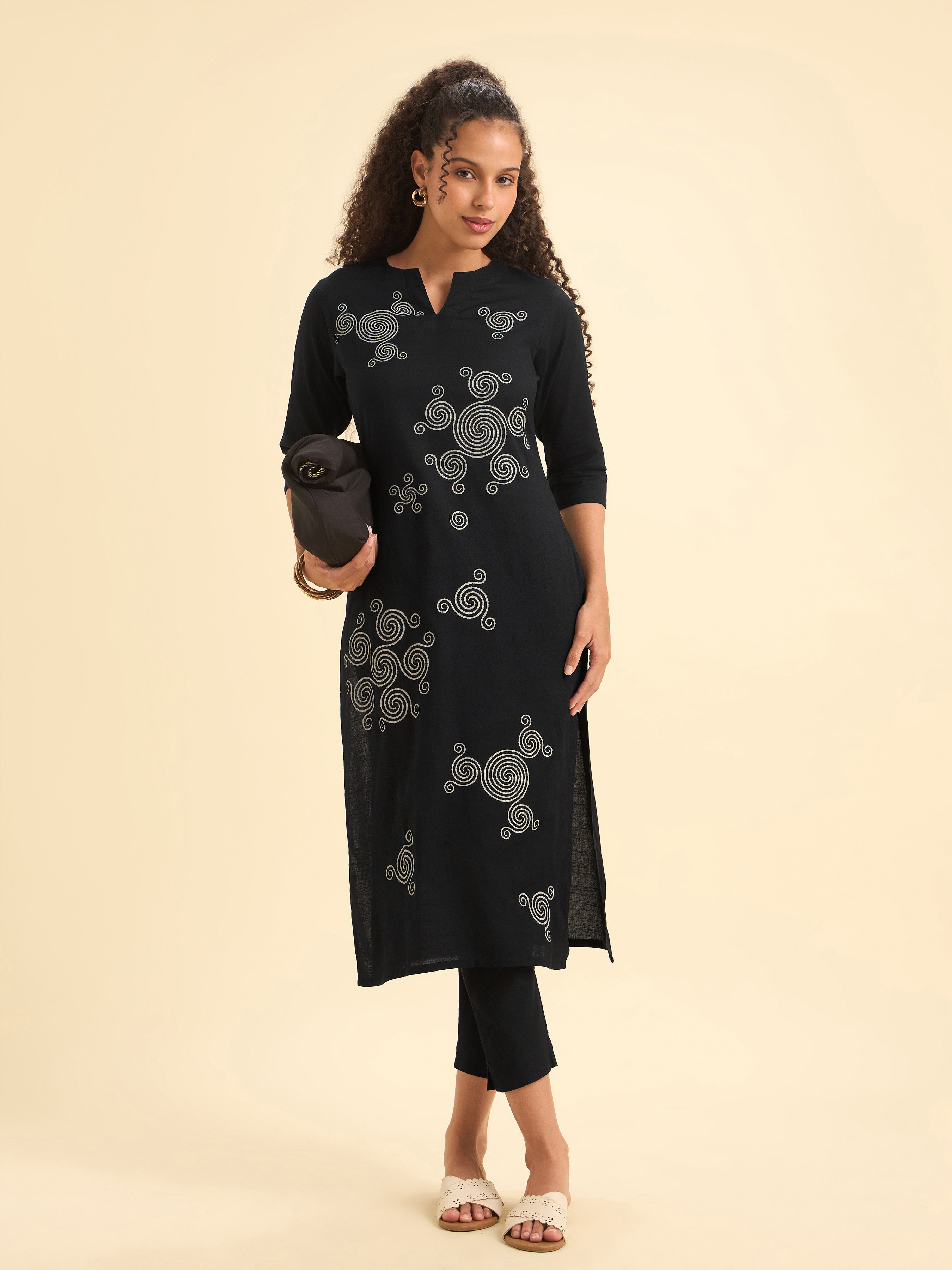 Black Cotton Viscose Slitted Kurti With Placement Print