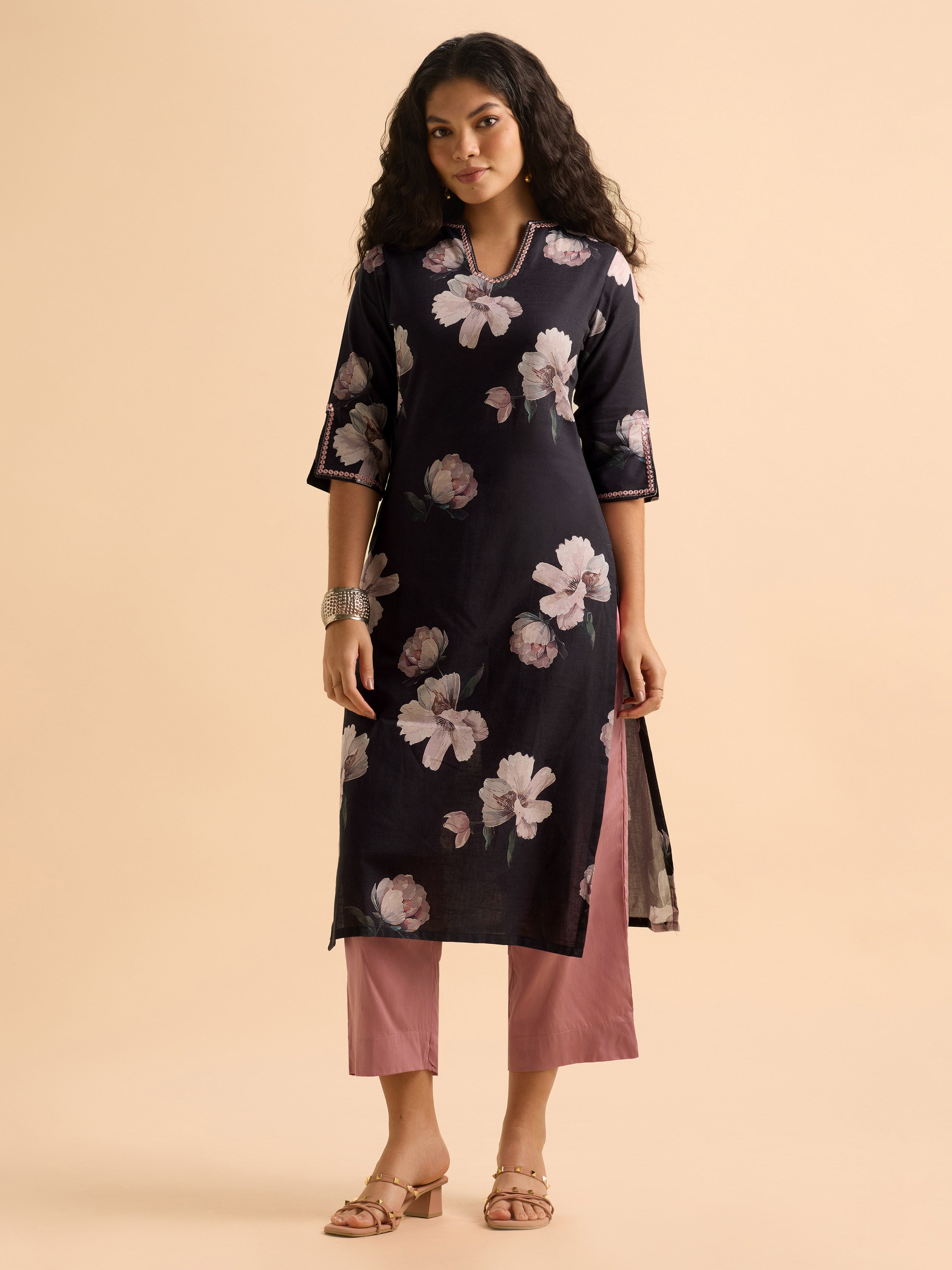 Black Multi Colour Cotton Flax Slub Printed Kurti Set With Mirror Work & Sequins
