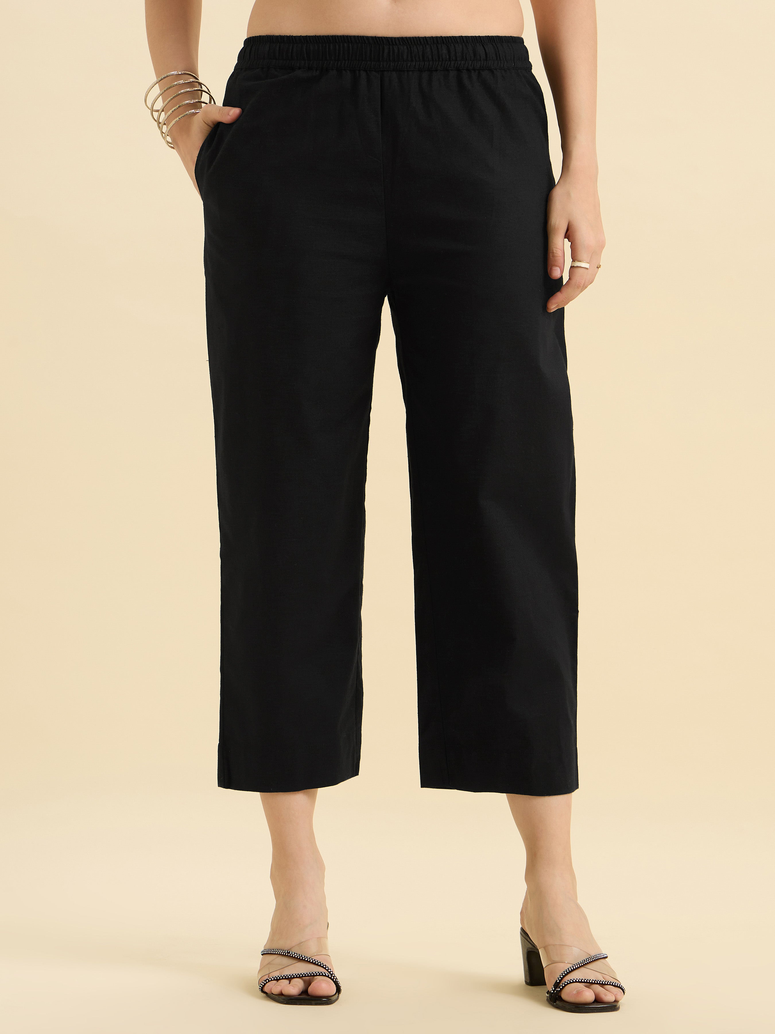 Black Multi Cotton Flax Printed Slit Kurti Set With Curved Hemline And Plain Bottom