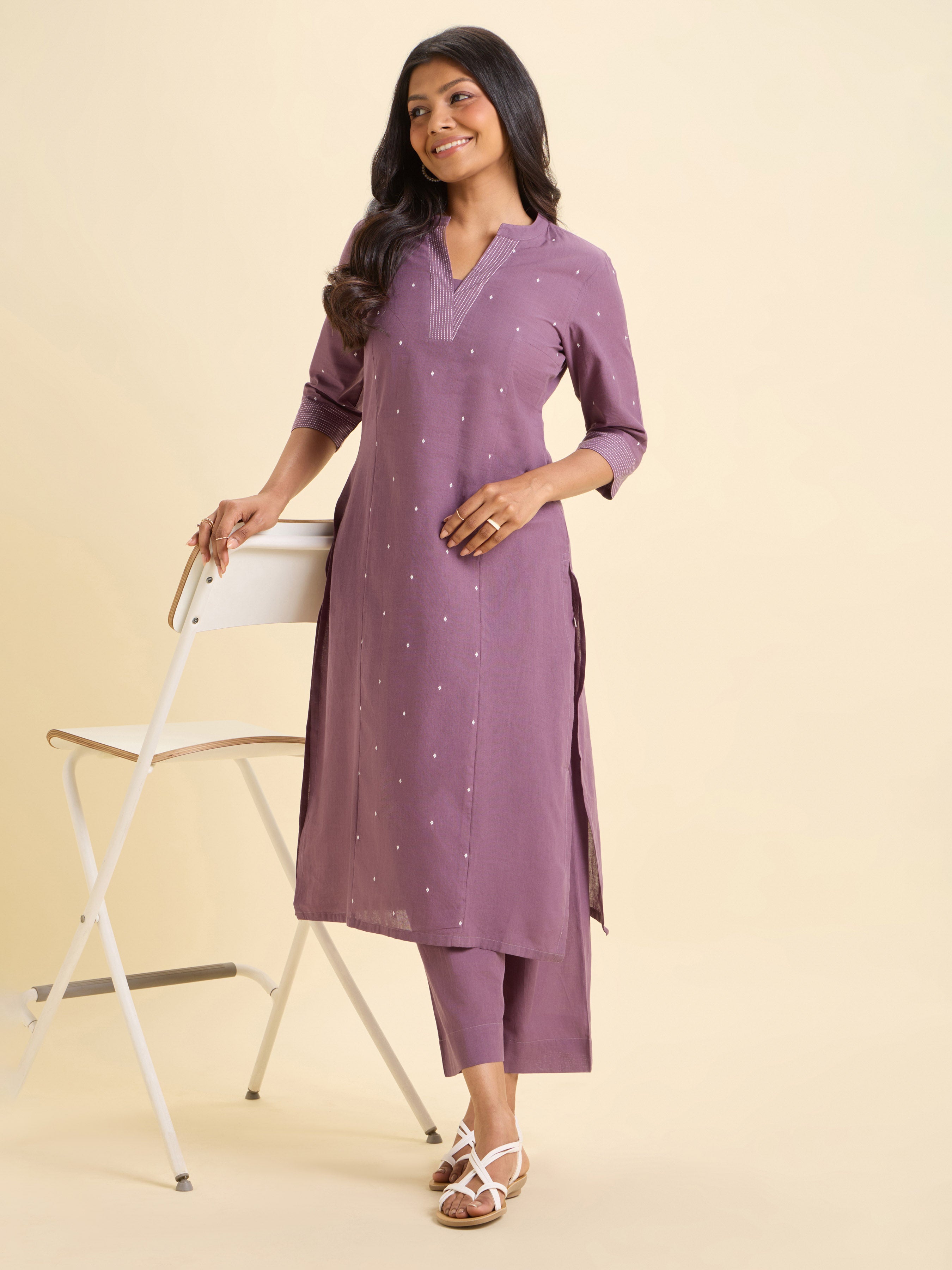 Dusty Purple Cotton Dobby Plain Slitted Kurti And Bottom