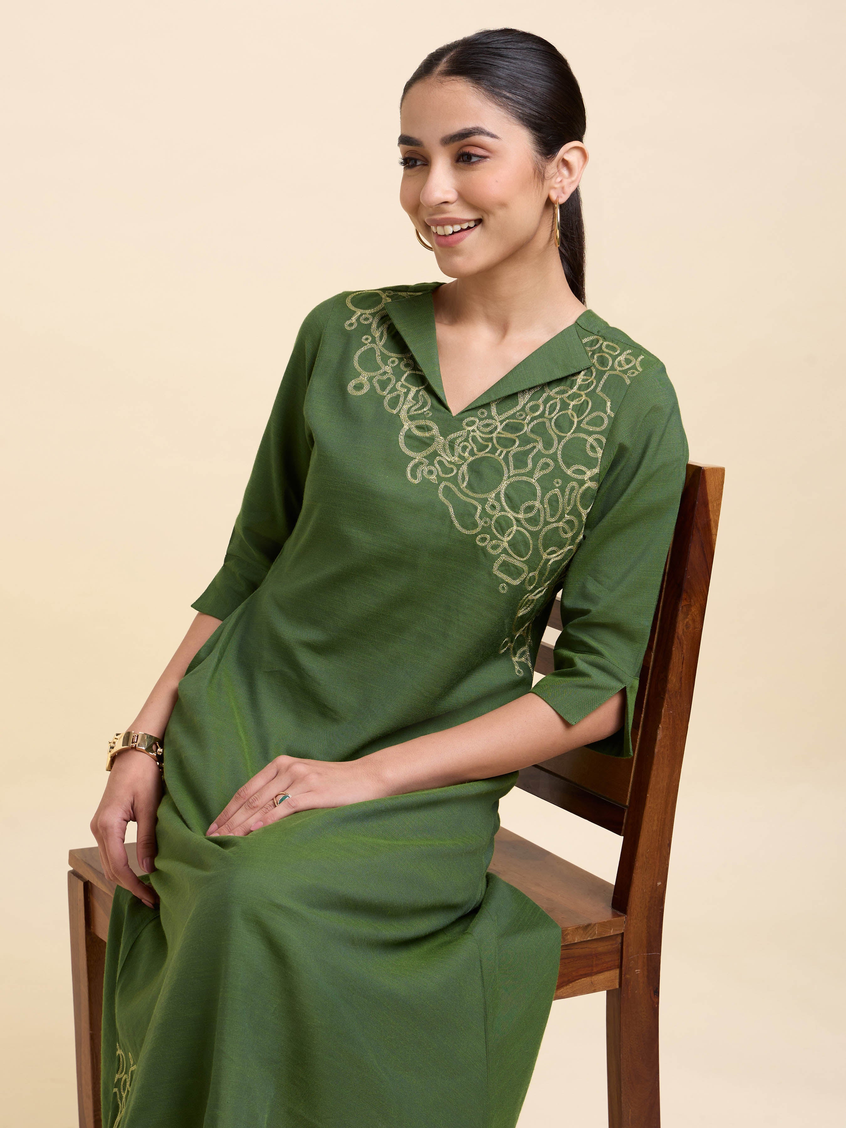 Green Cotton Viscose Slub Plain Kurti With Embroidery
