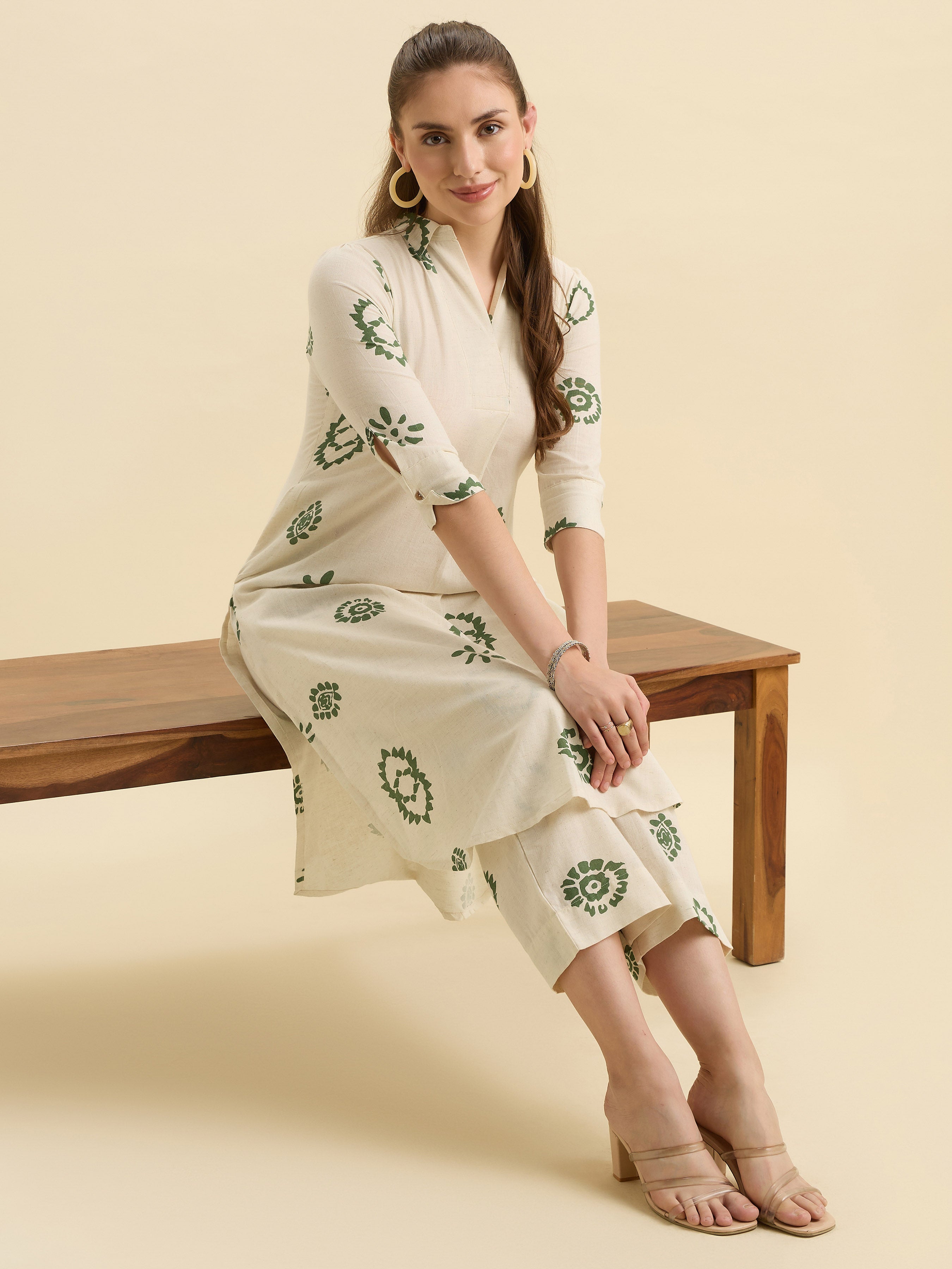 Ivory Green Cotton Flax Printed Slited Kurti Set With Knife Pleats & Curved Hem Line