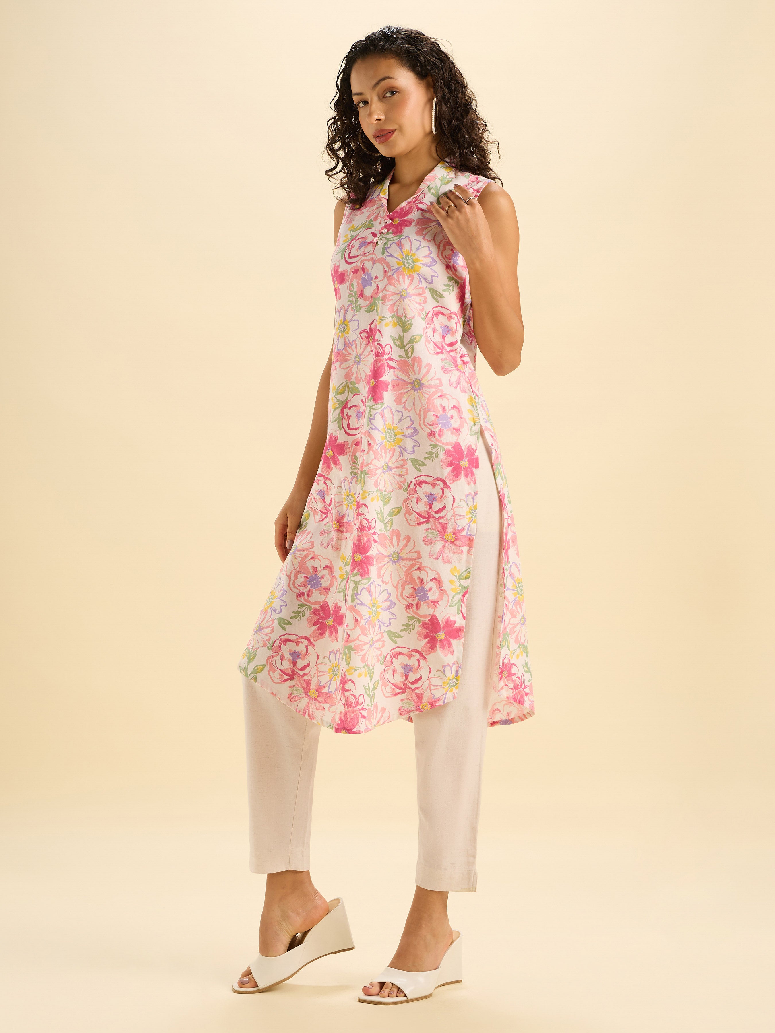 Ivory Multicolour Cotton Flax Printed Slited Kurti With Liberty Cut