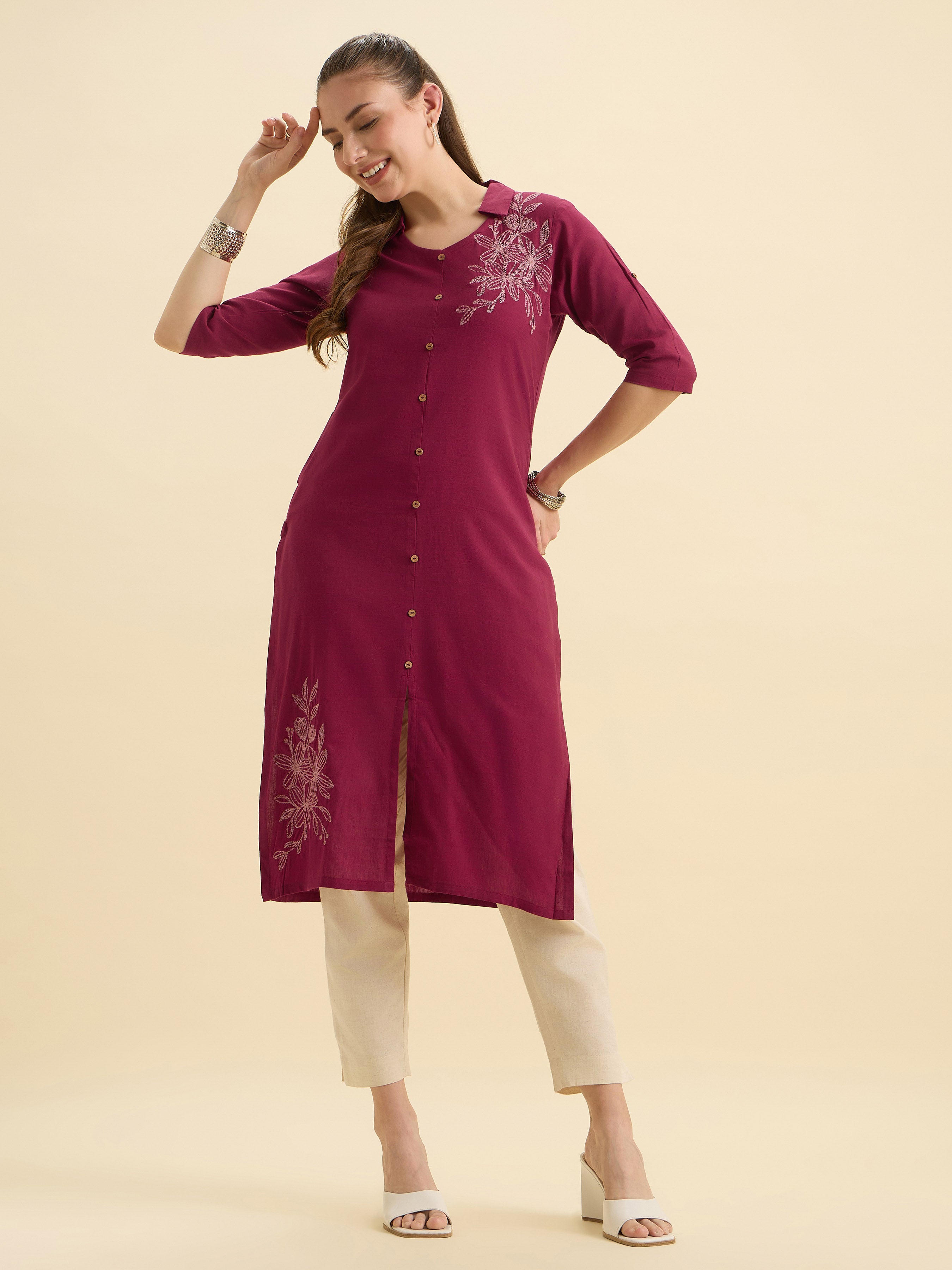 Magenta Cotton Blend Plain Slited Kurti With Embroidery