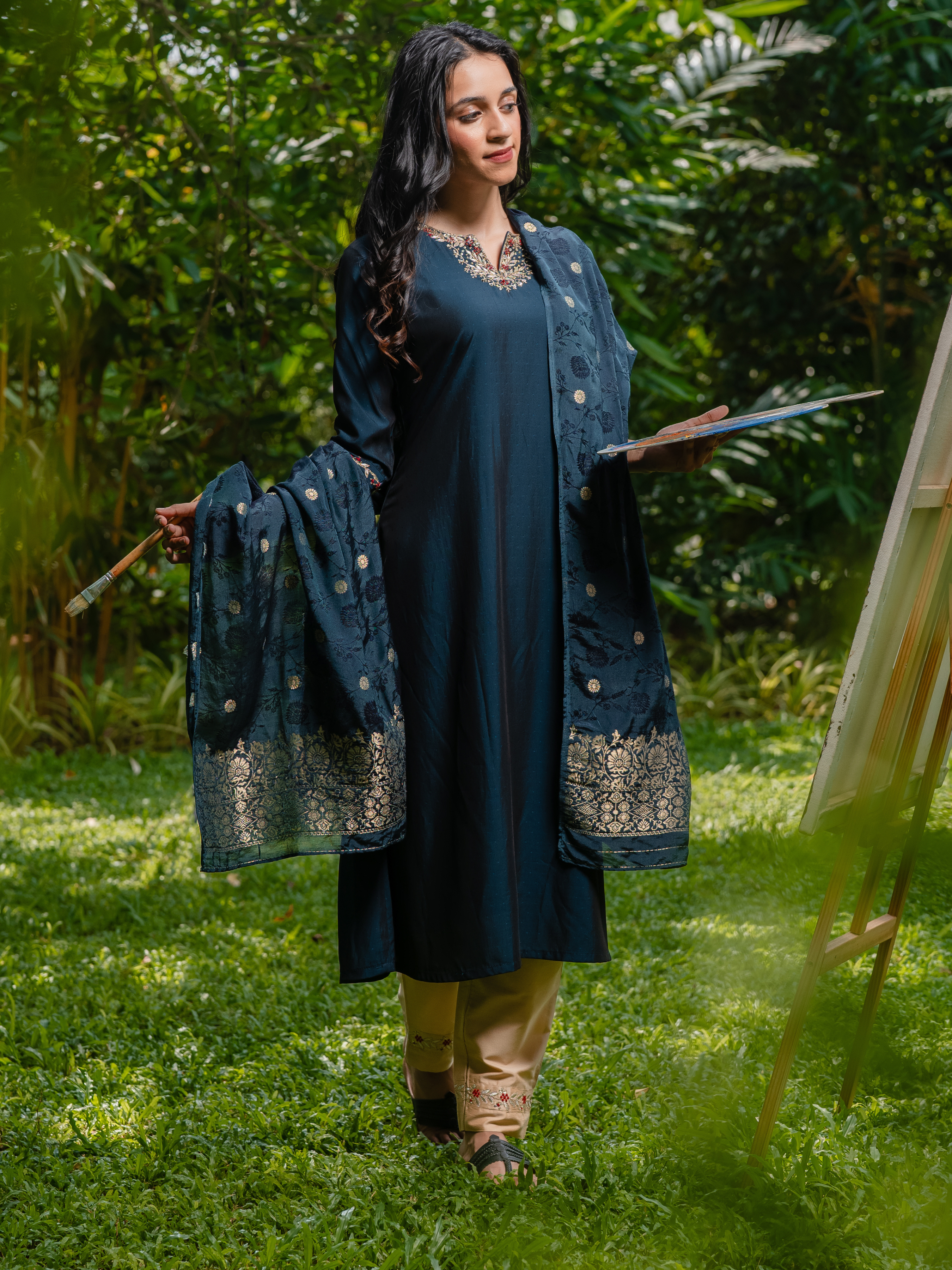 Navy Blue Viscose Blend Kurti Set & Dupatta With Hand Work