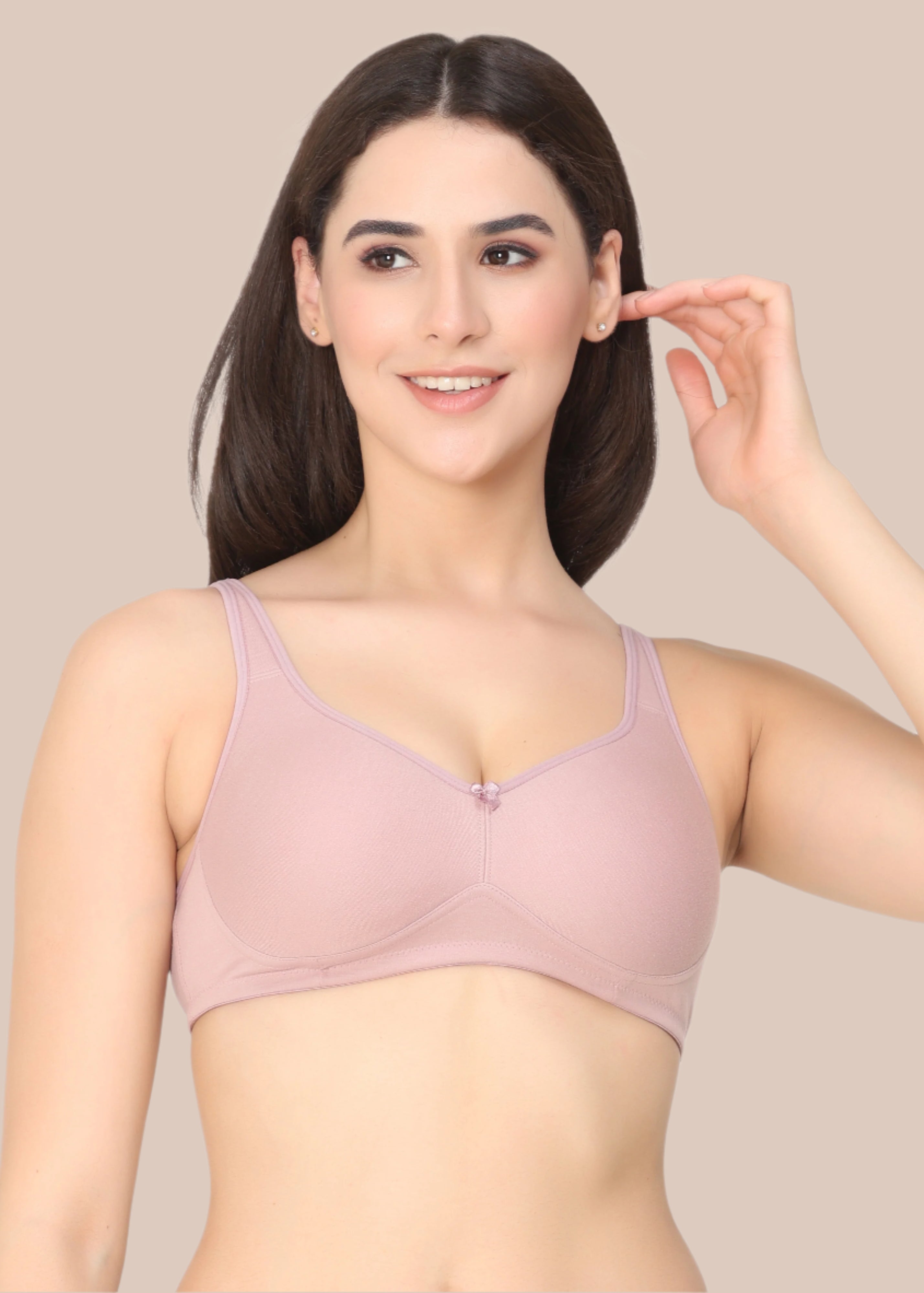 LORA:Foam Moulded Full Coverage Bra