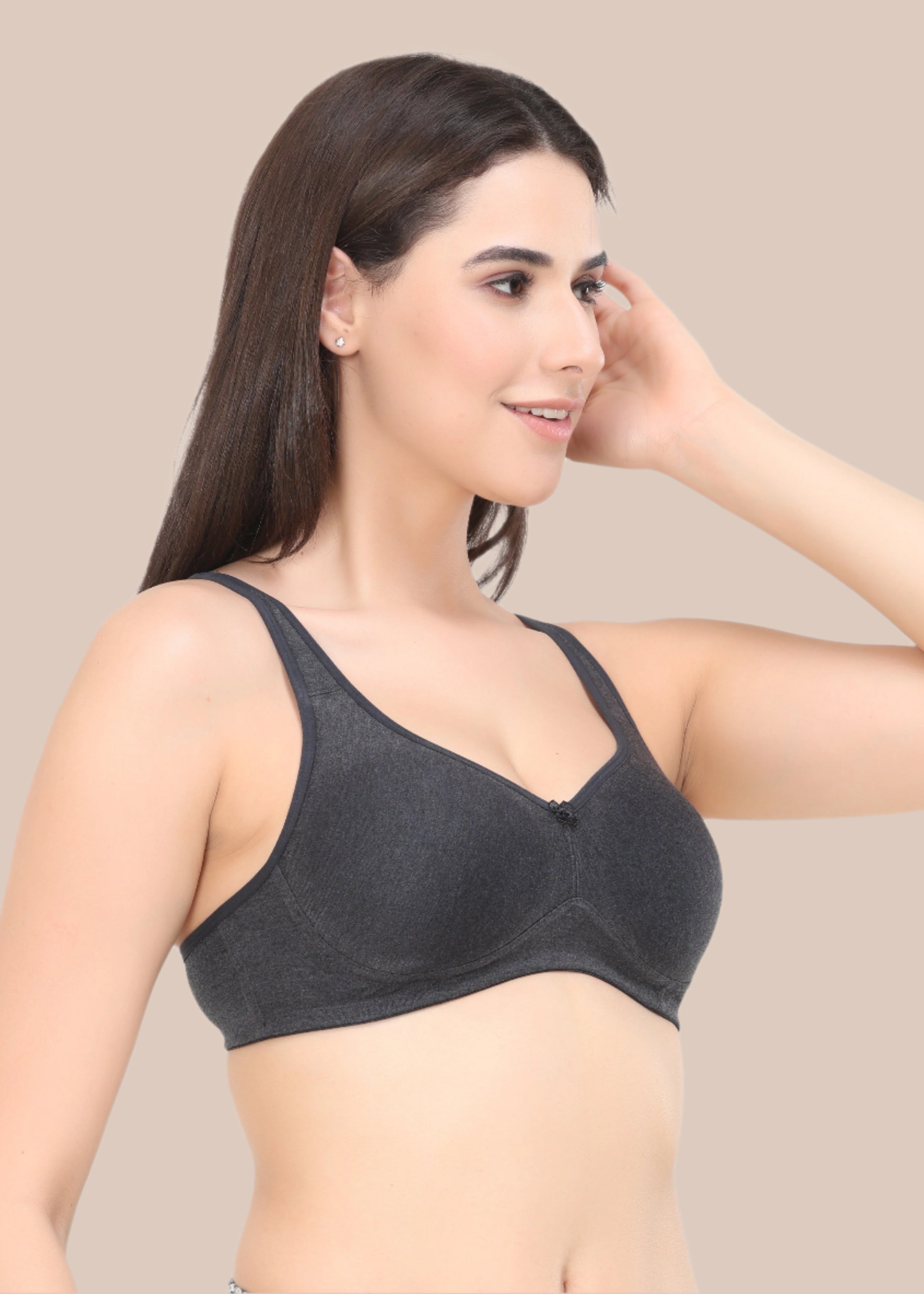 LORA:Foam Moulded Full Coverage Bra