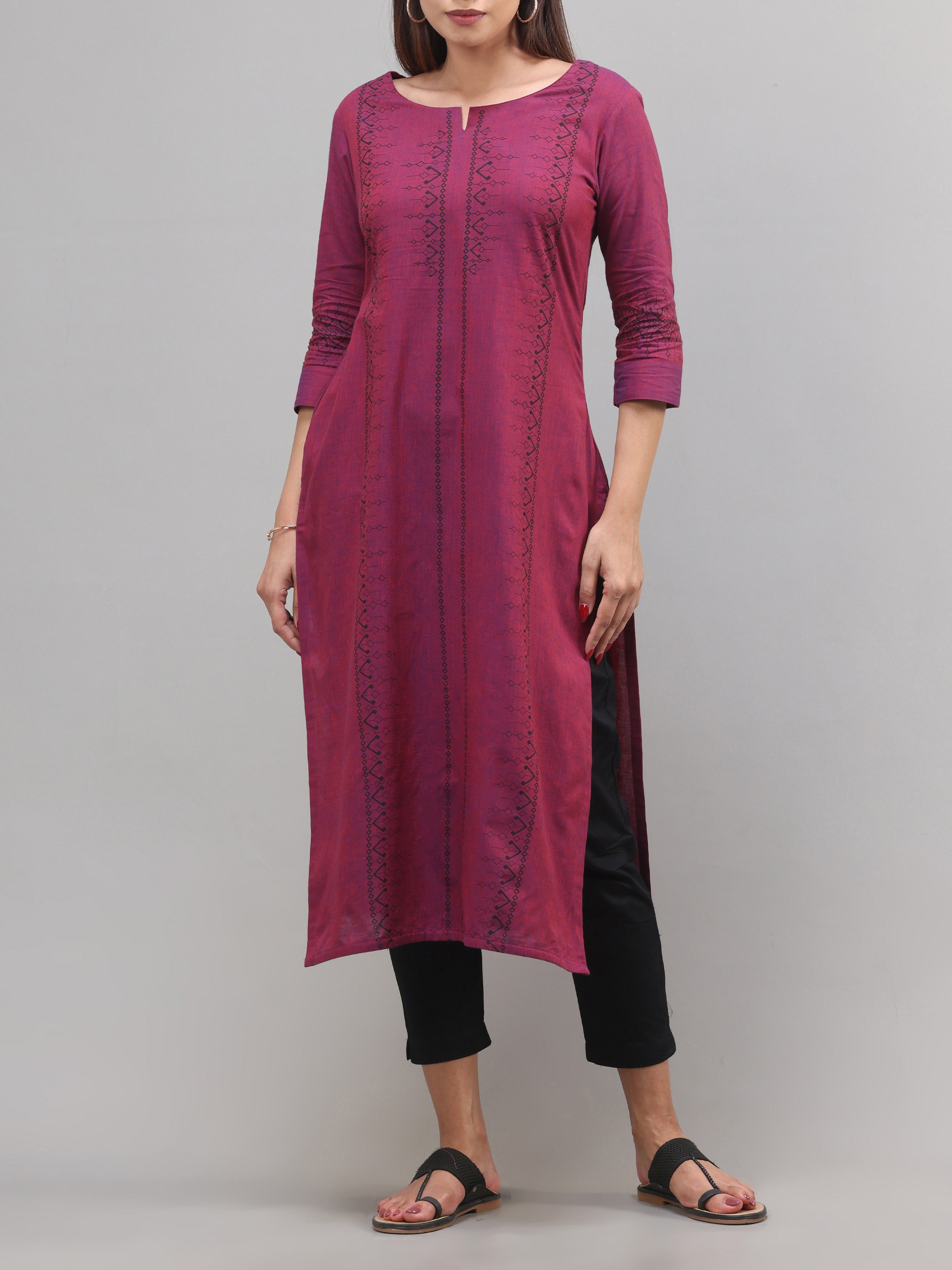 Majenta Pure Cotton Kurti With Print