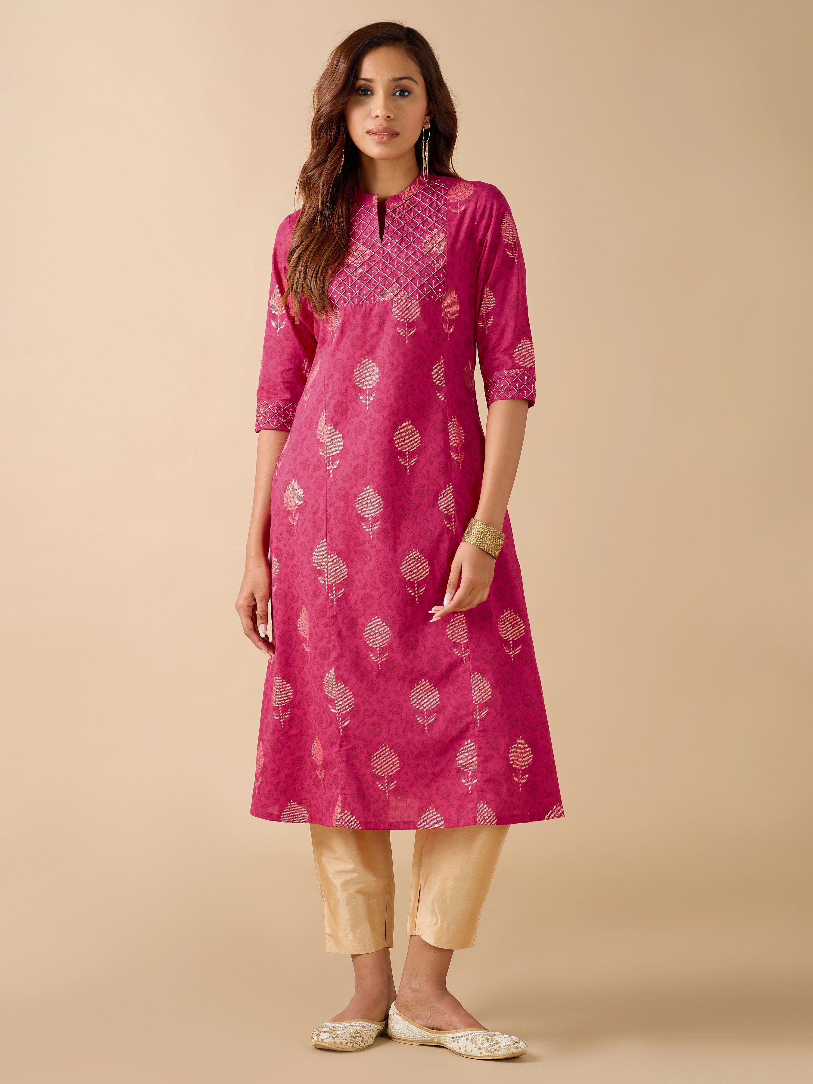 Majenta Pure Cotton Foil Printed Kurti With Sequins And Jari Work