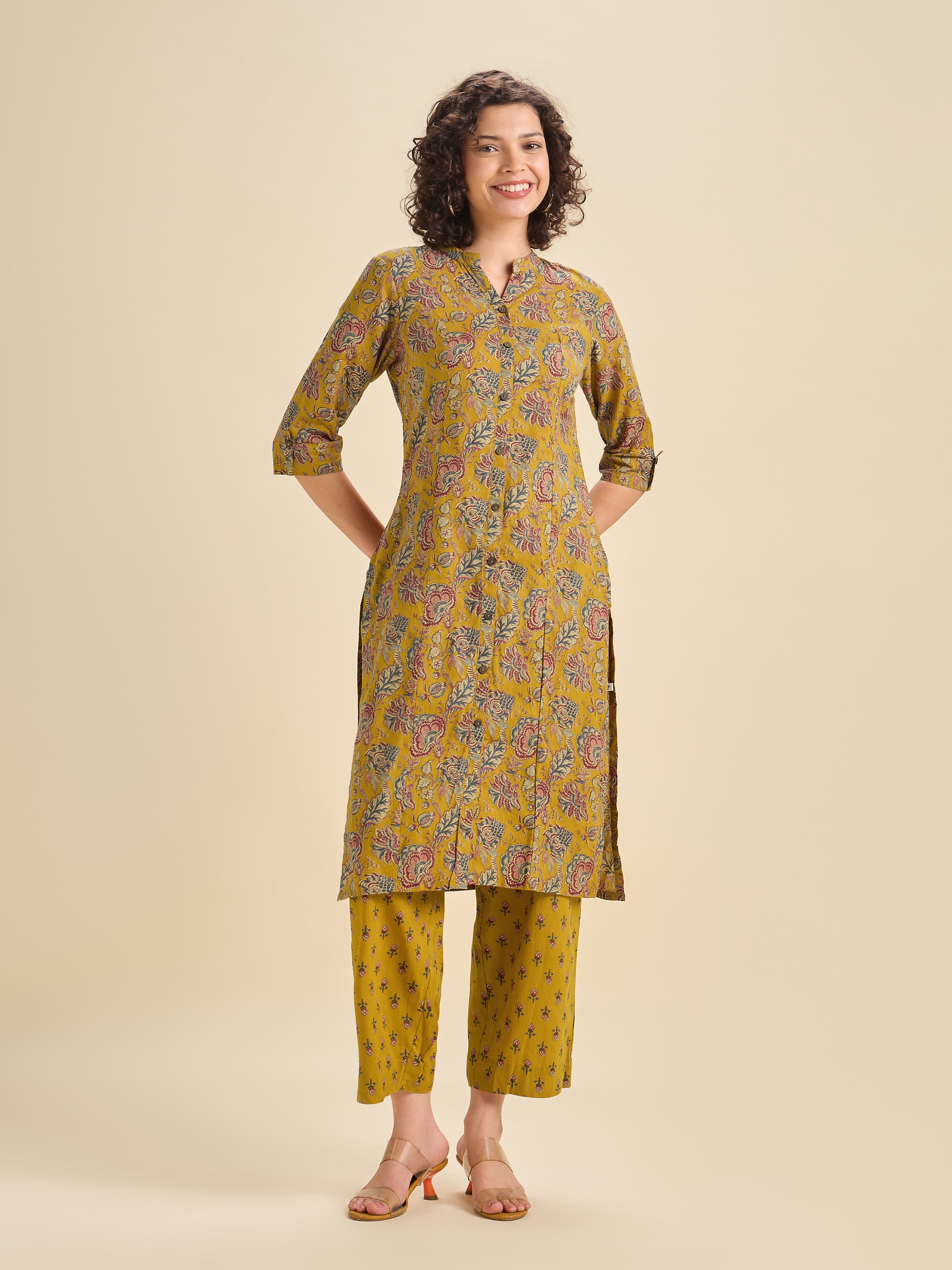 Multi Colour Pure Cotton Printed Slited Kurti Set With Princess Cut