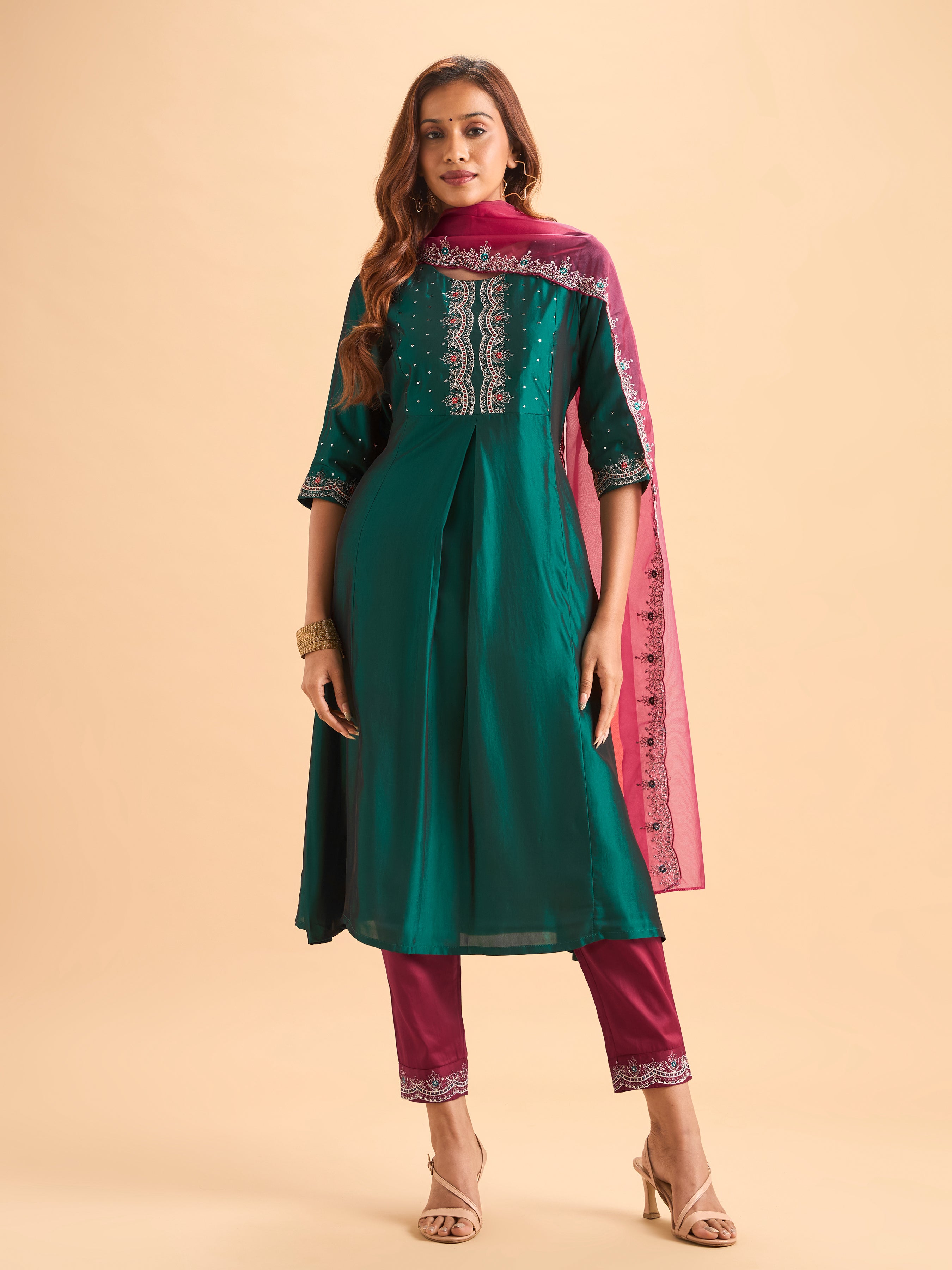 Teal Green Viscose Blend Kurti Set With Dupatta & Sequins Embroidery