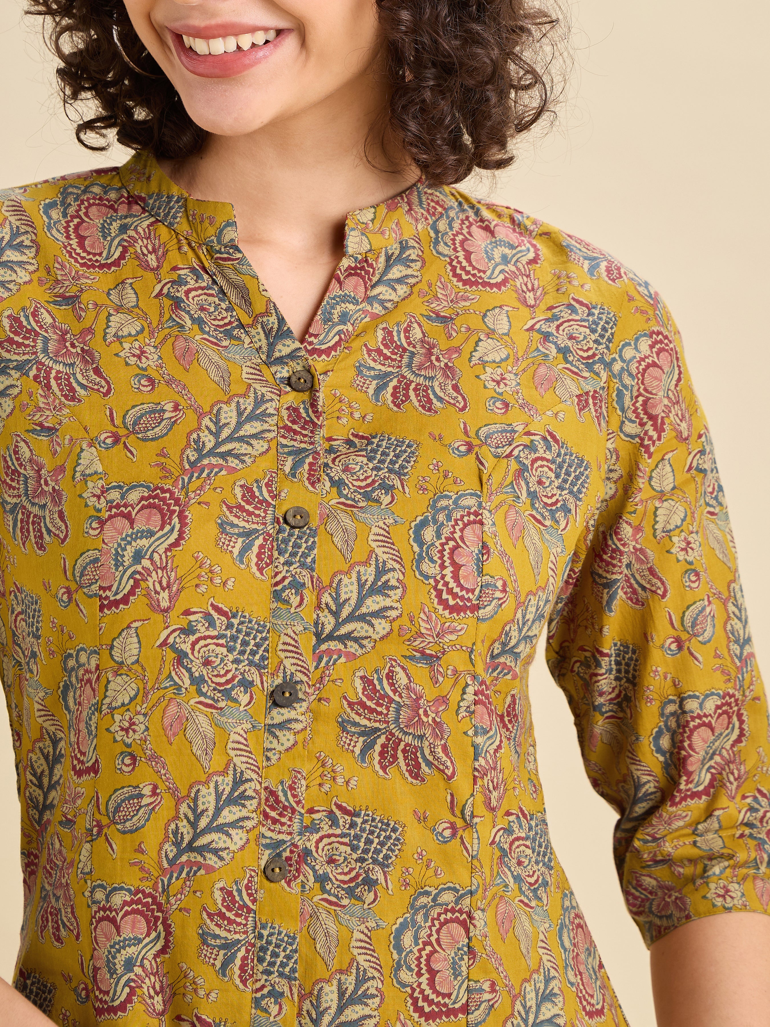 Multi Colour Pure Cotton Printed Slited Kurti Set With Princess Cut