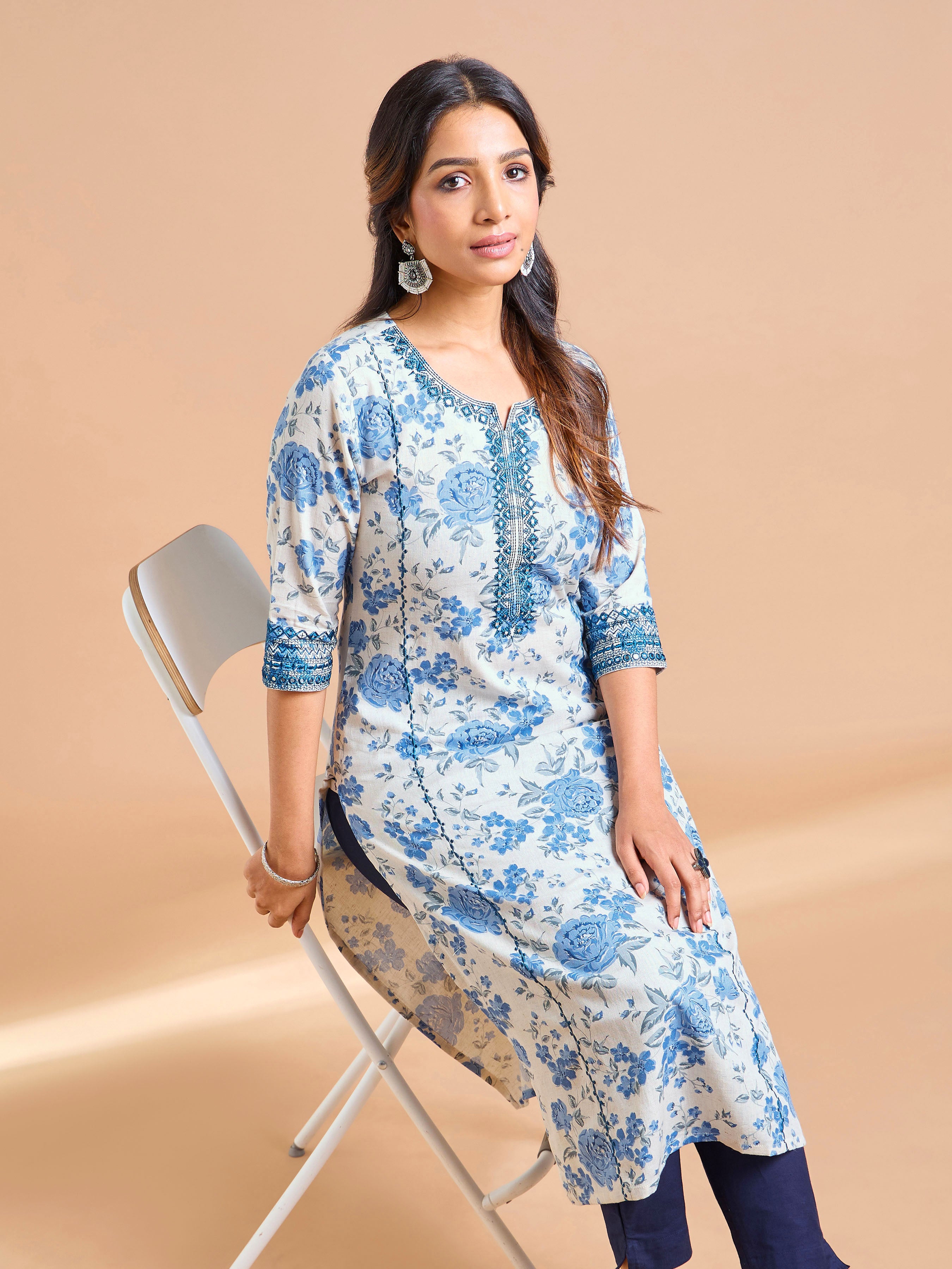 Ivory and Blue Cotton Flax Printed Kurti With Embroidery