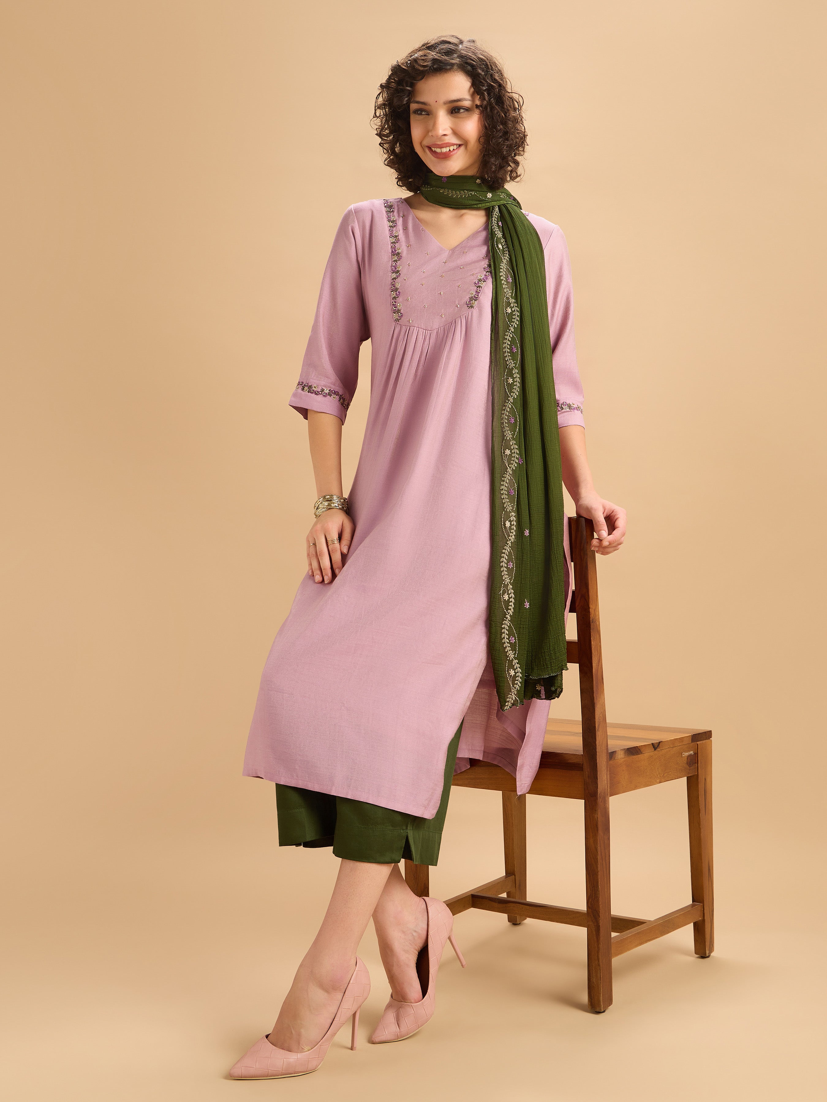 Onion Pink Viscose Blend Kurti Set With Dupatta And Hand Work Embroidery