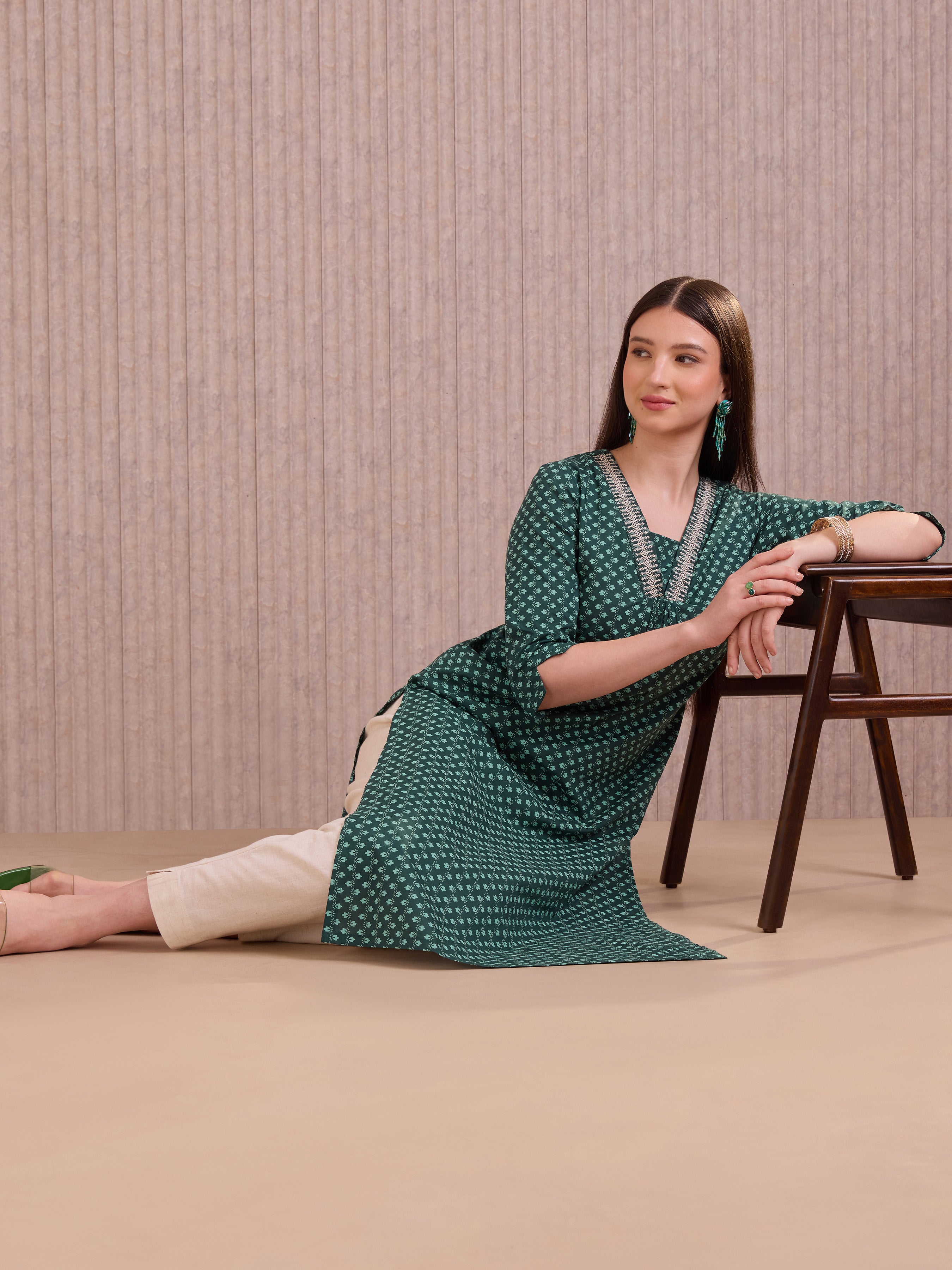 Green Cotton Printed Slit Kurti With Embroidery