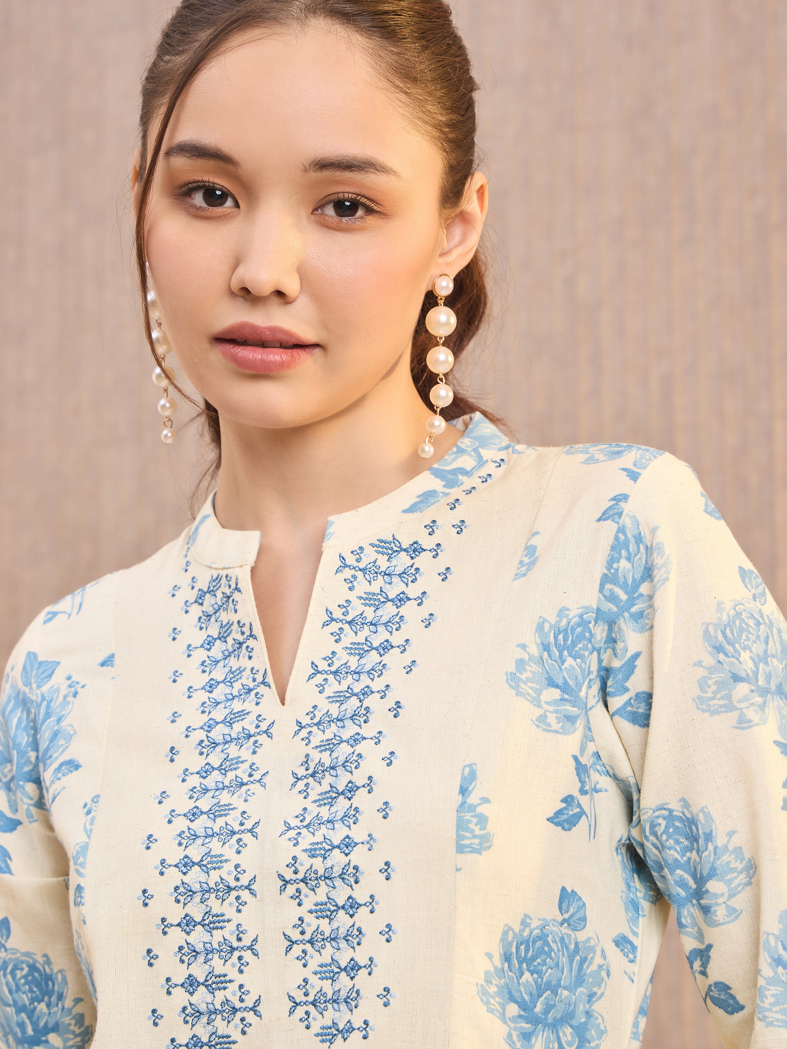 Ivory And Blue Cotton Flax Printed Kurti With Embroidery