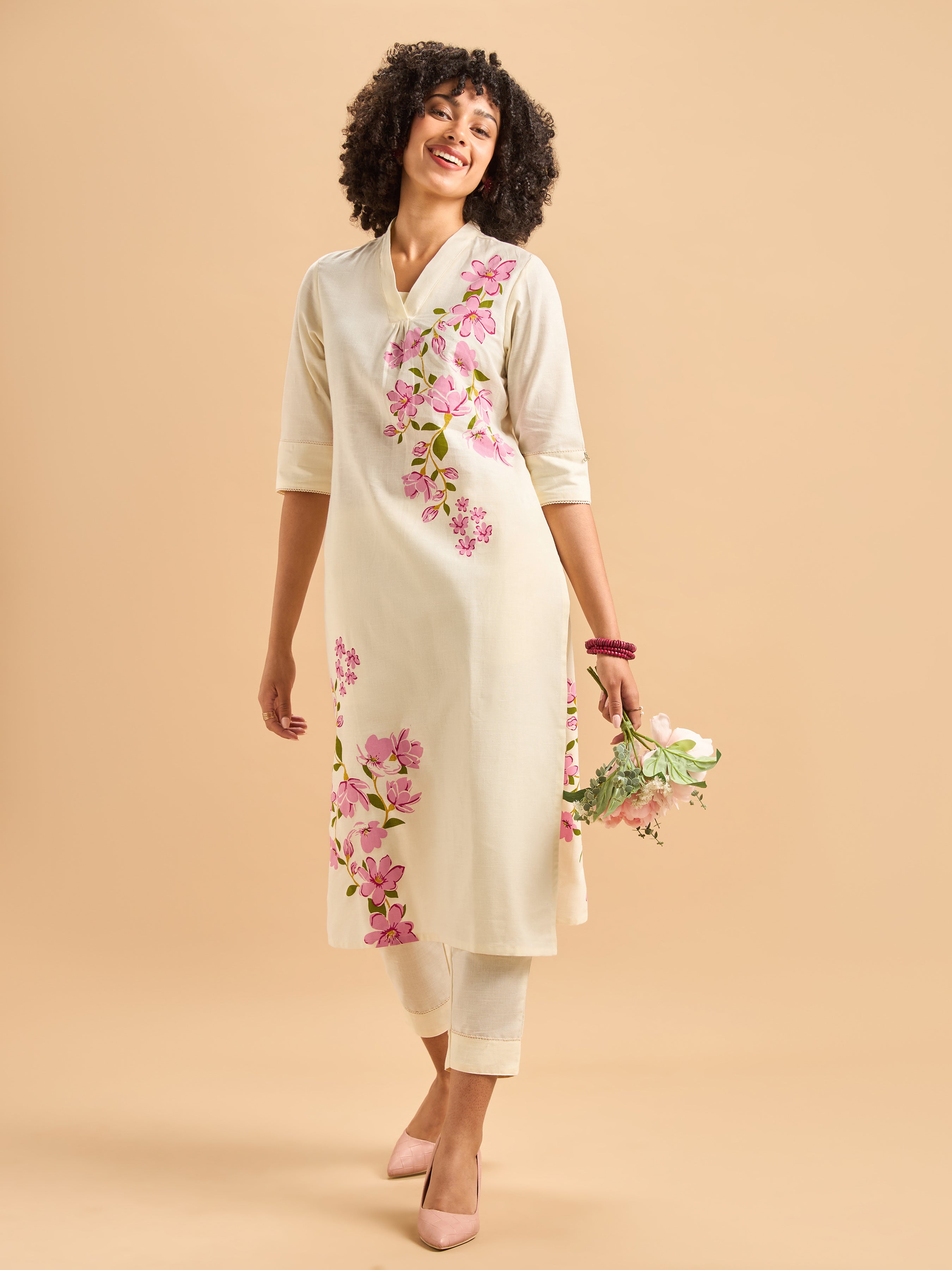 Ivory Cotton Flax Slub Kurti Set With Placement Print