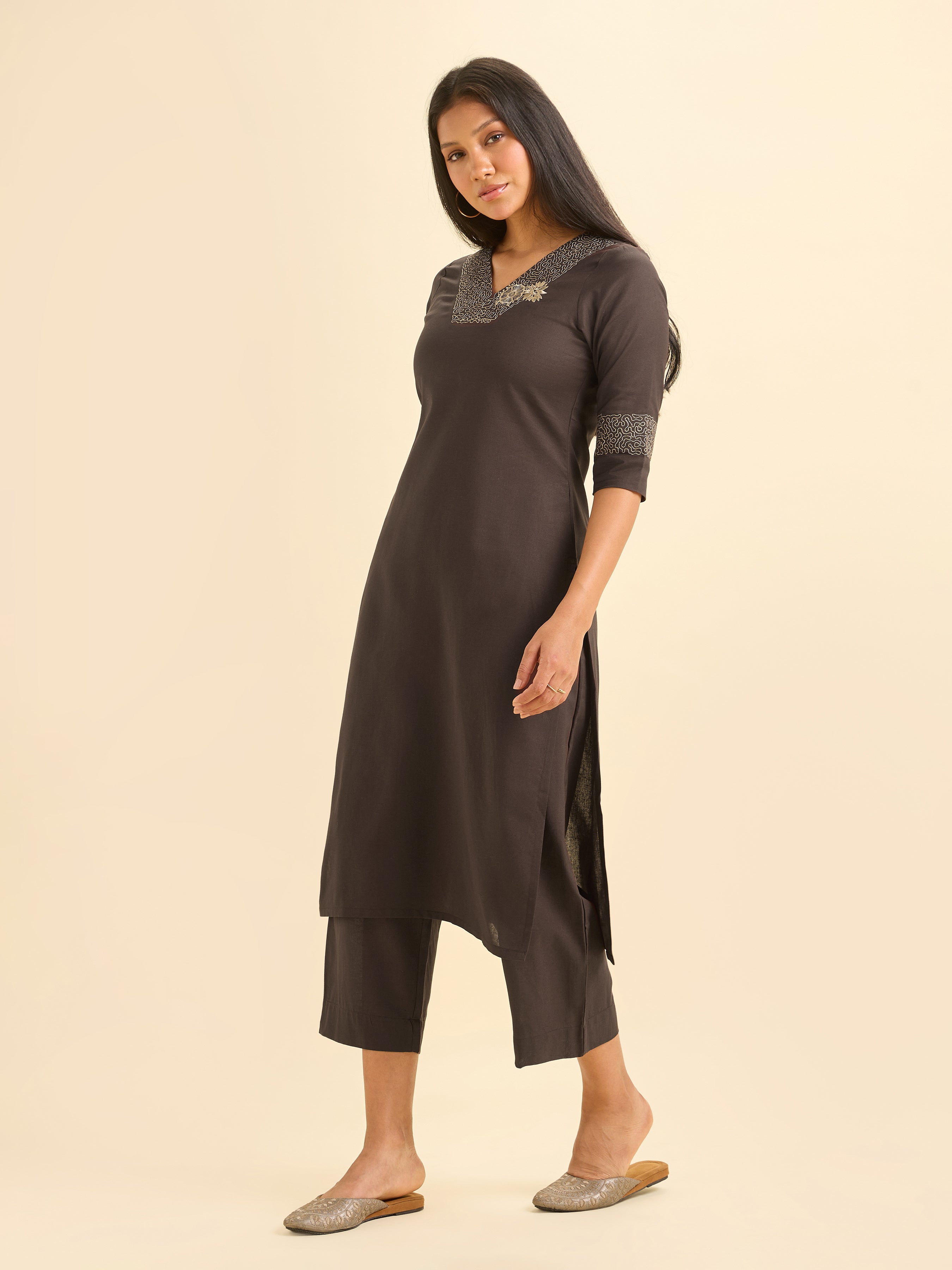 Coffee Brown Cotton Flax Slit Cord Set With Embroidery