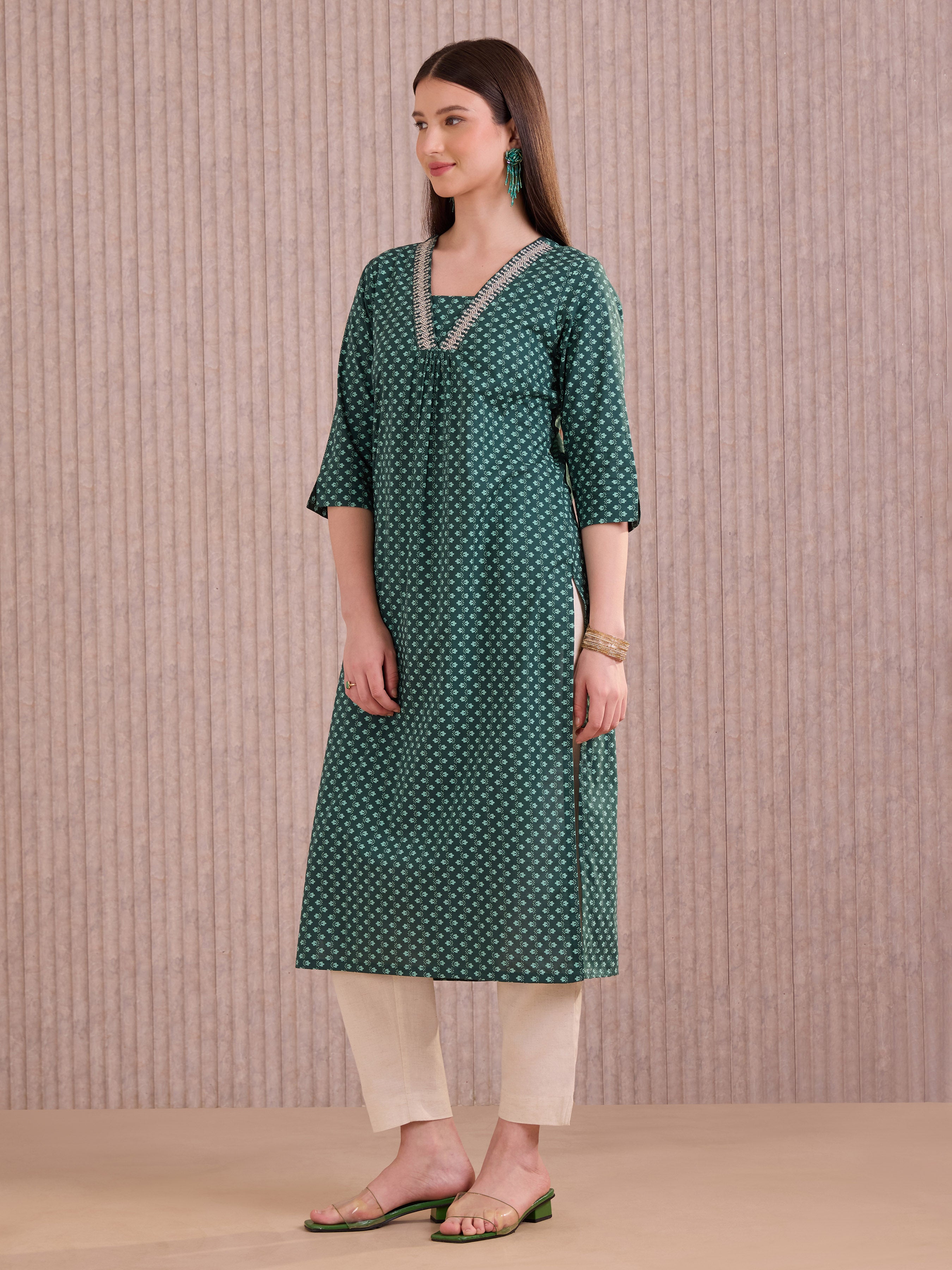 Green Cotton Printed Slit Kurti With Embroidery