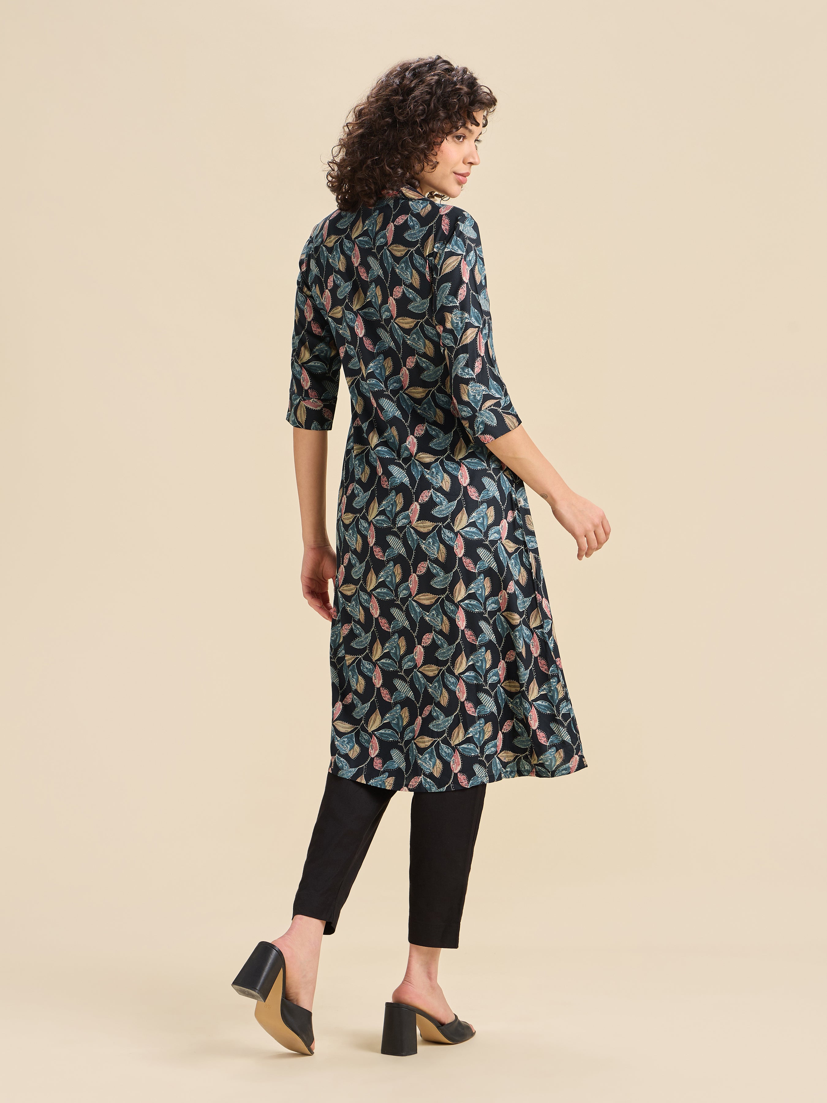 Navy Blue Viscose Printed Kurti With Shirt Collar