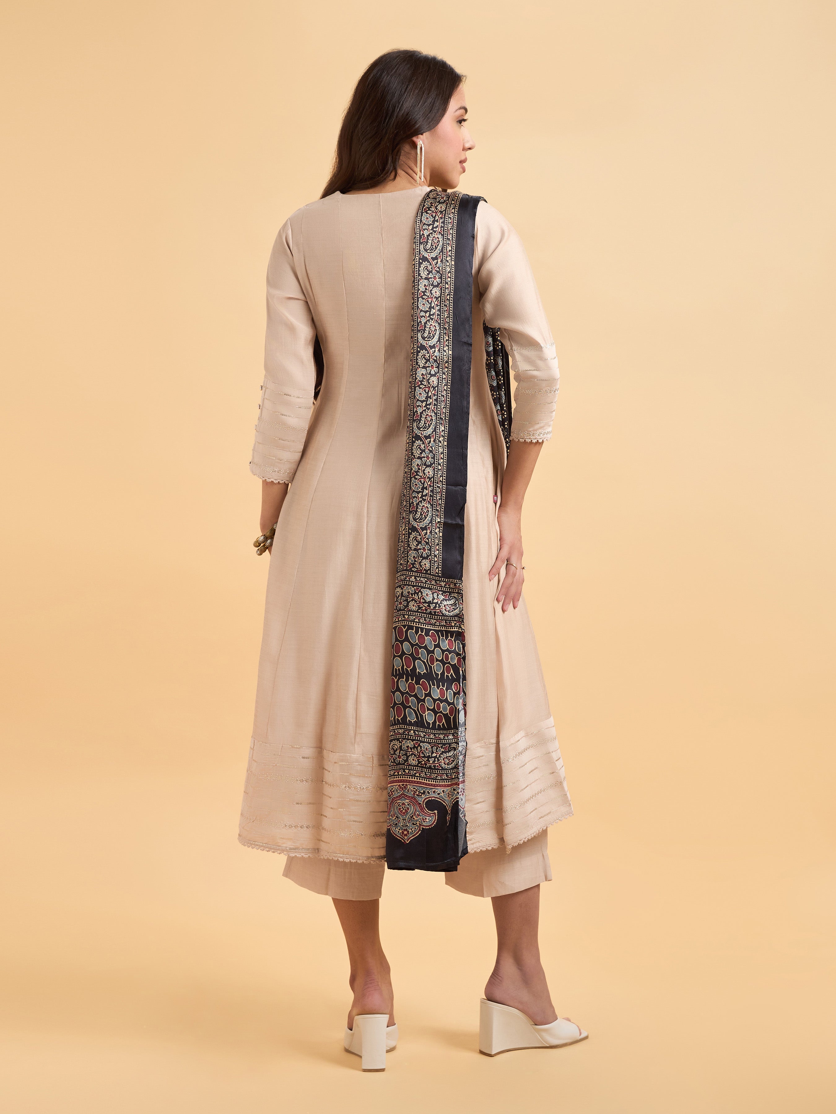 Beige Viscose Blend Kurti Set With Dupatta And Embroidery