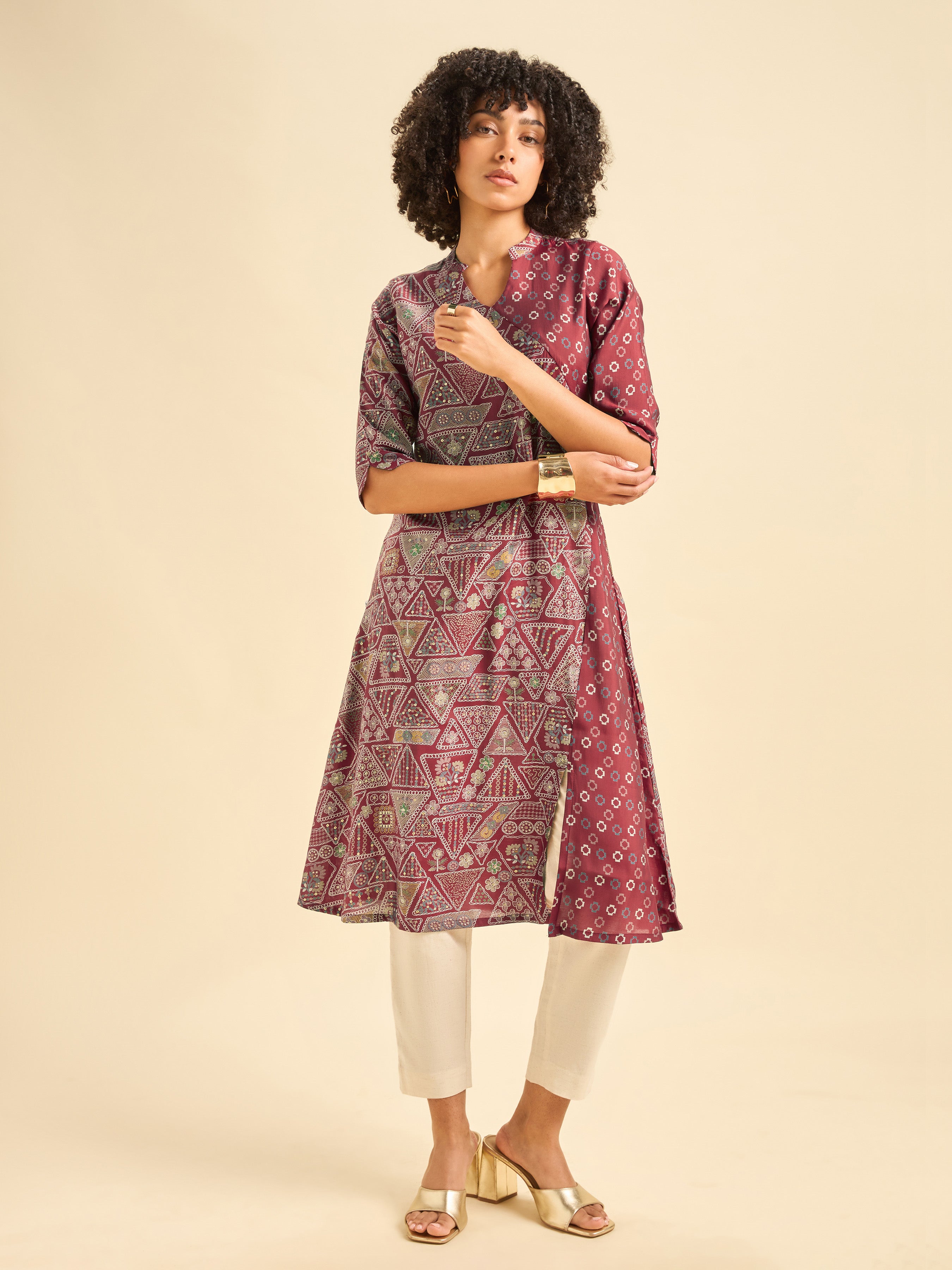 Meroon Modal Chanderi Side Panel Printed Kurti