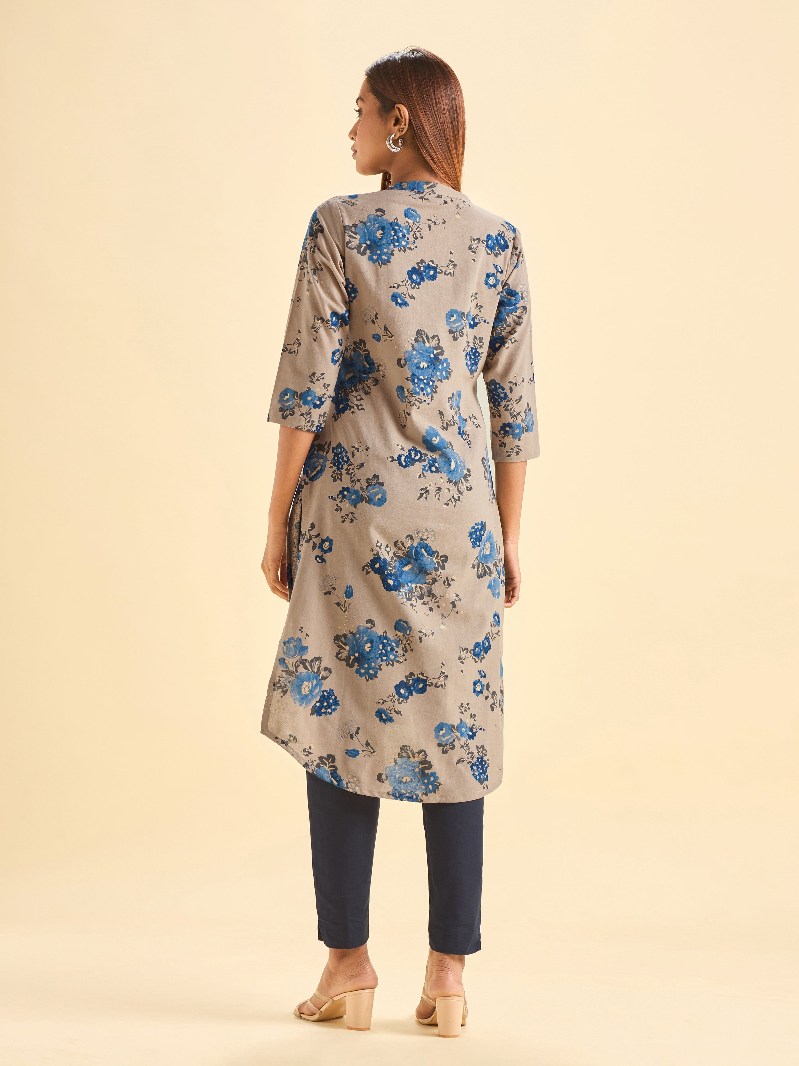 Ivory Cotton Flax Printed Kurti With Center Cut