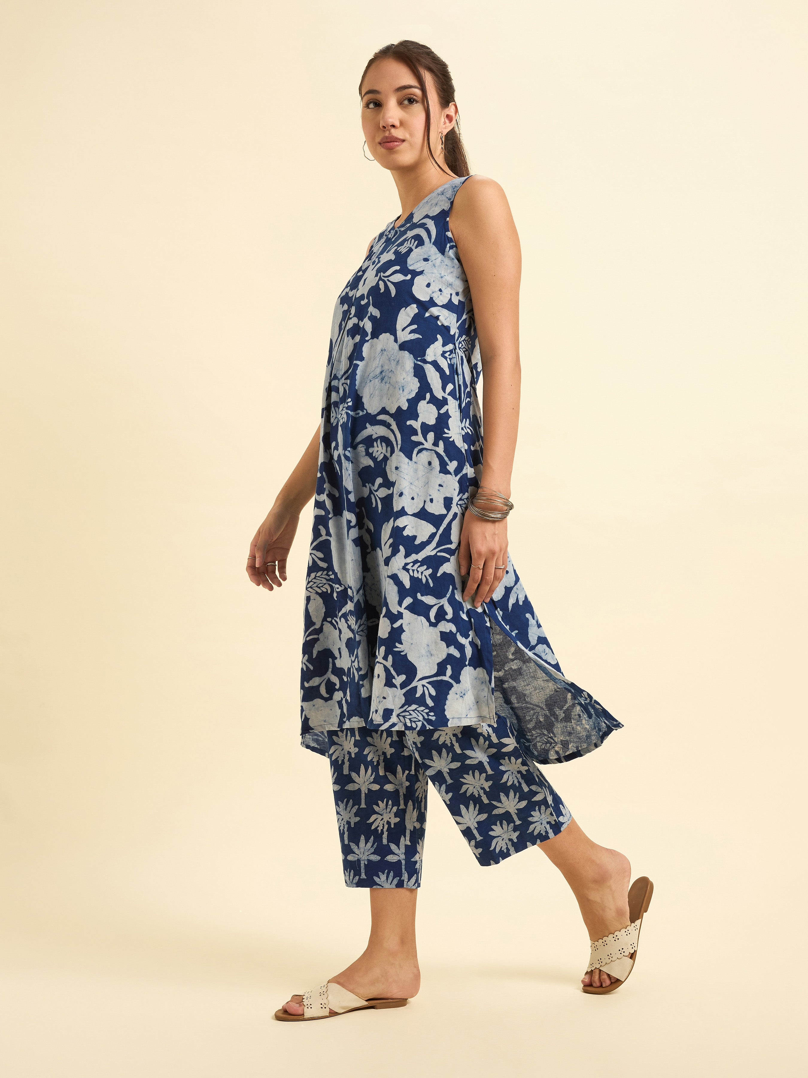 Indigo Cotton Natural Printed Kurti With Bottom