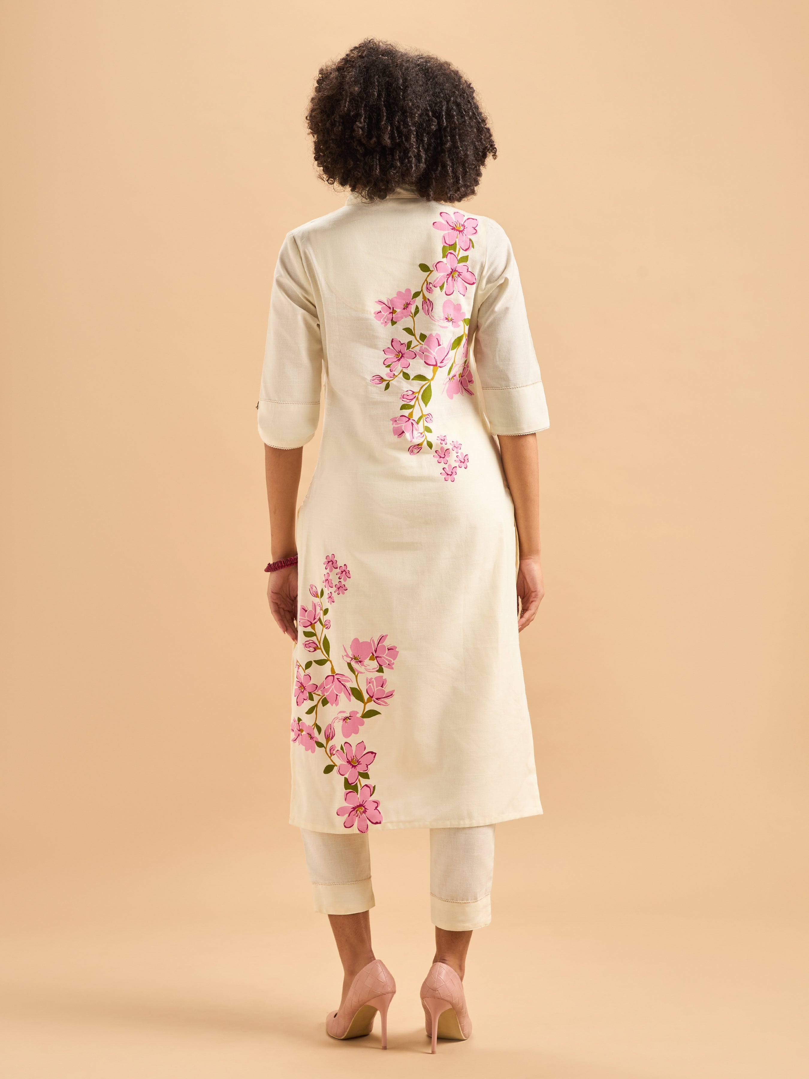 Ivory Cotton Flax Slub Kurti Set With Placement Print