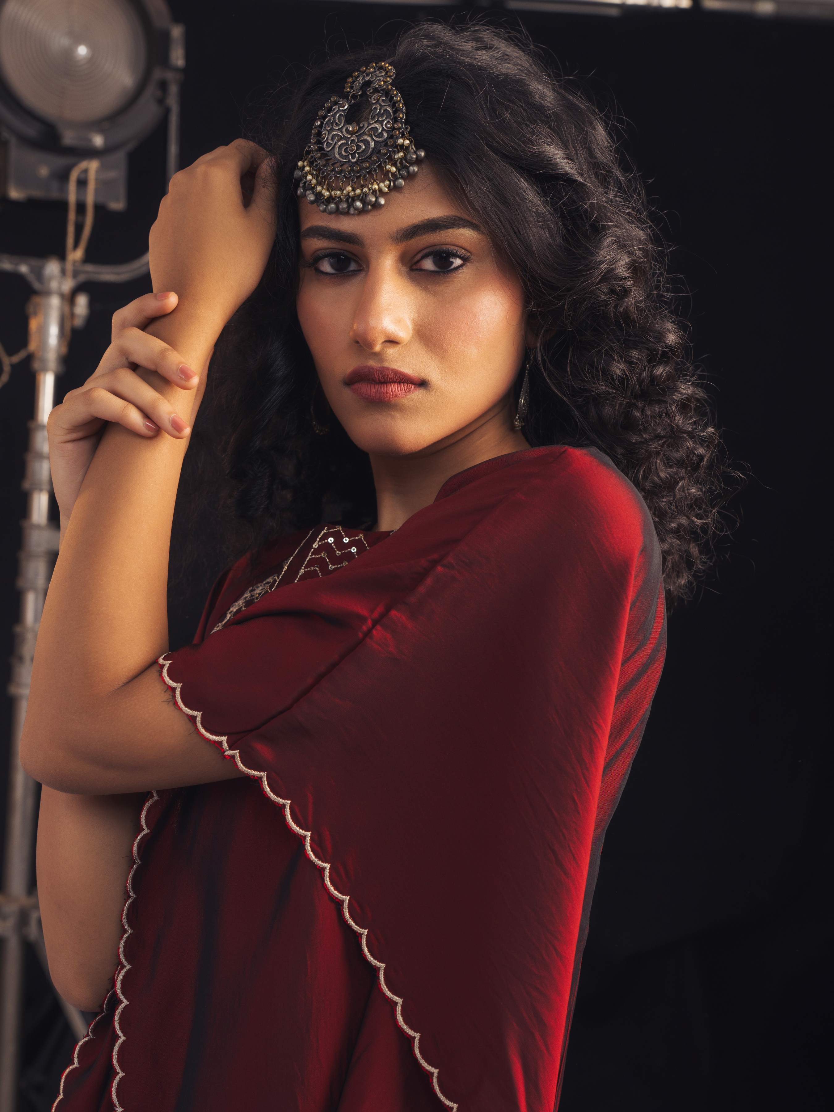 Maroon Viscose Blend Plain Kaftan Kurti Set With Embroidery And Hand Work