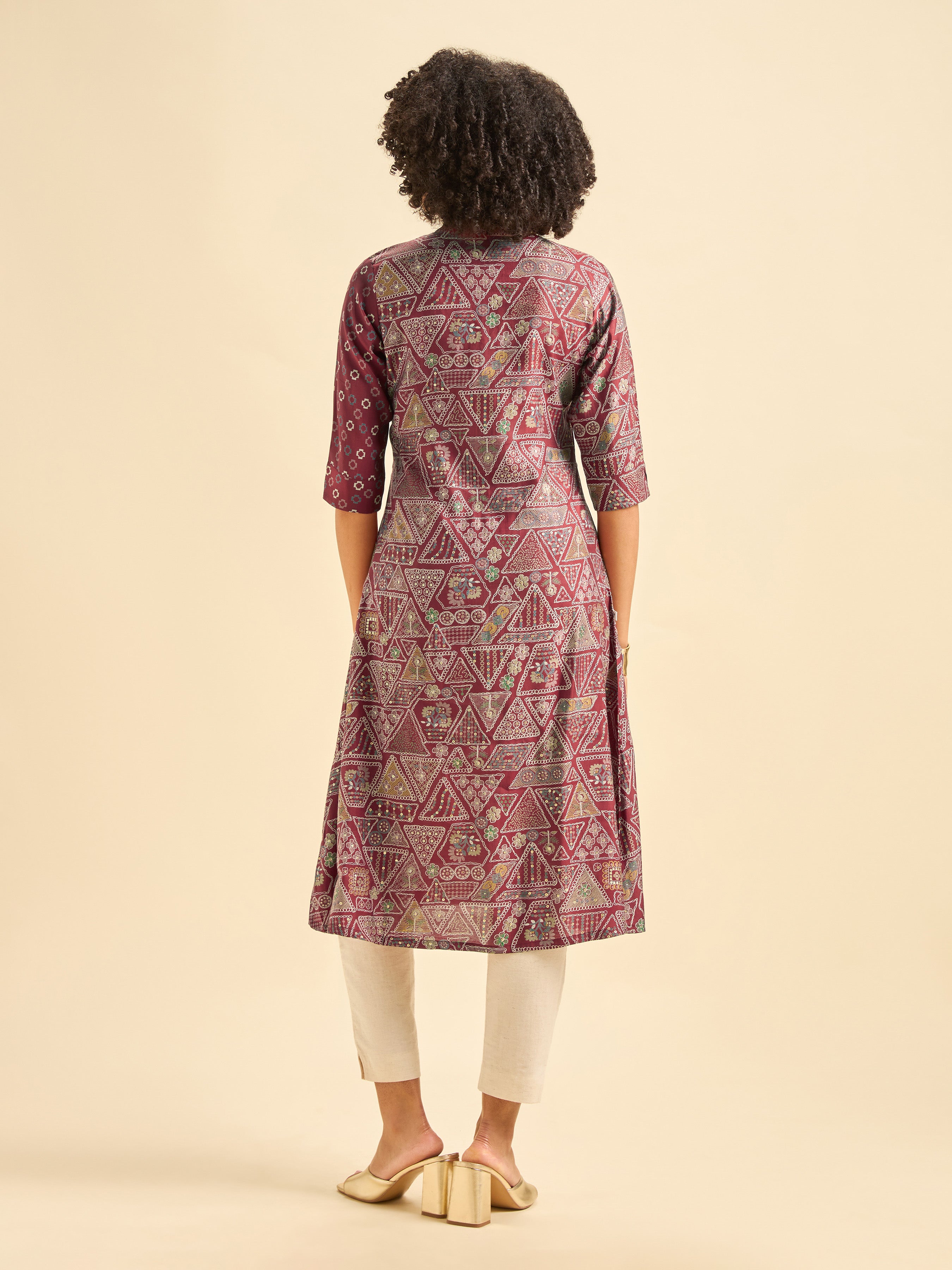 Meroon Modal Chanderi Side Panel Printed Kurti