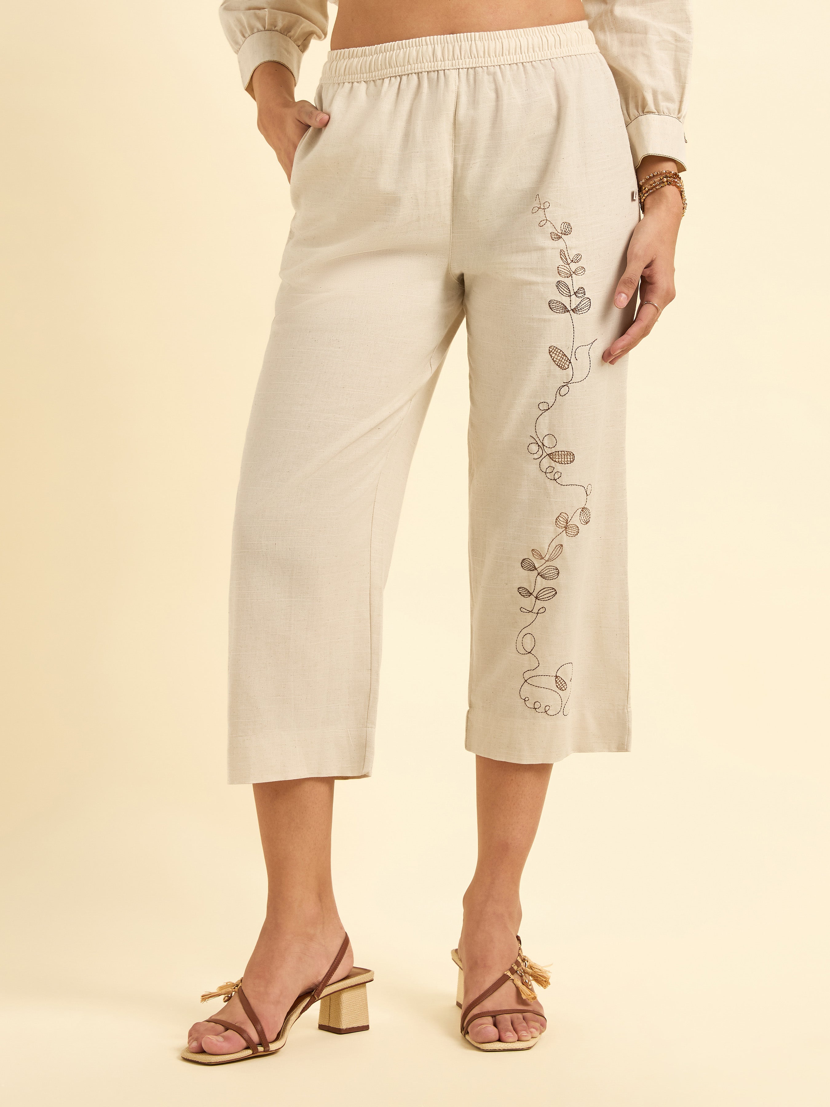 Ivory Cotton Flax Slub Tunic Set With Parallel Pant And Embroidery