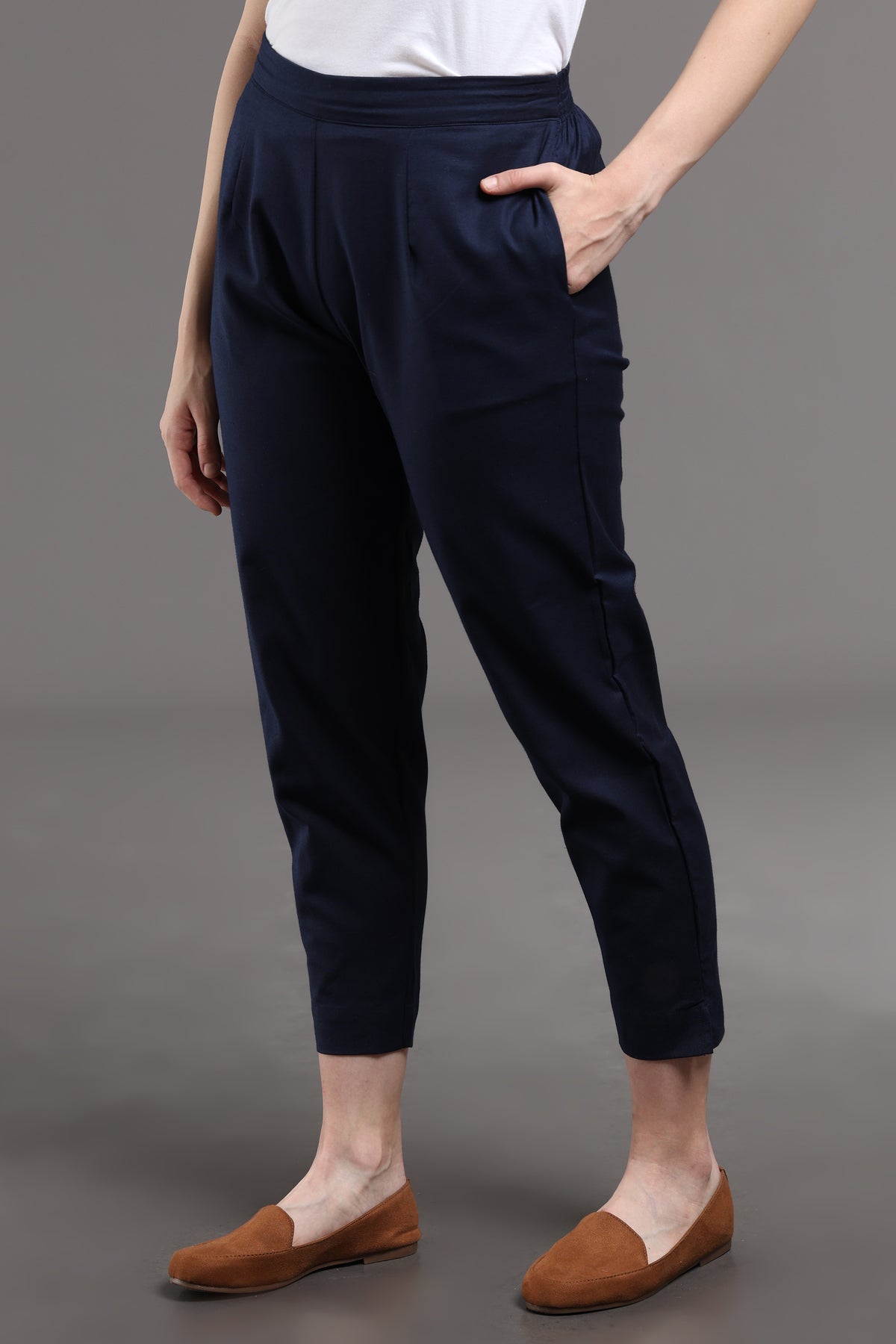 Swiss Linen Pencil Pant