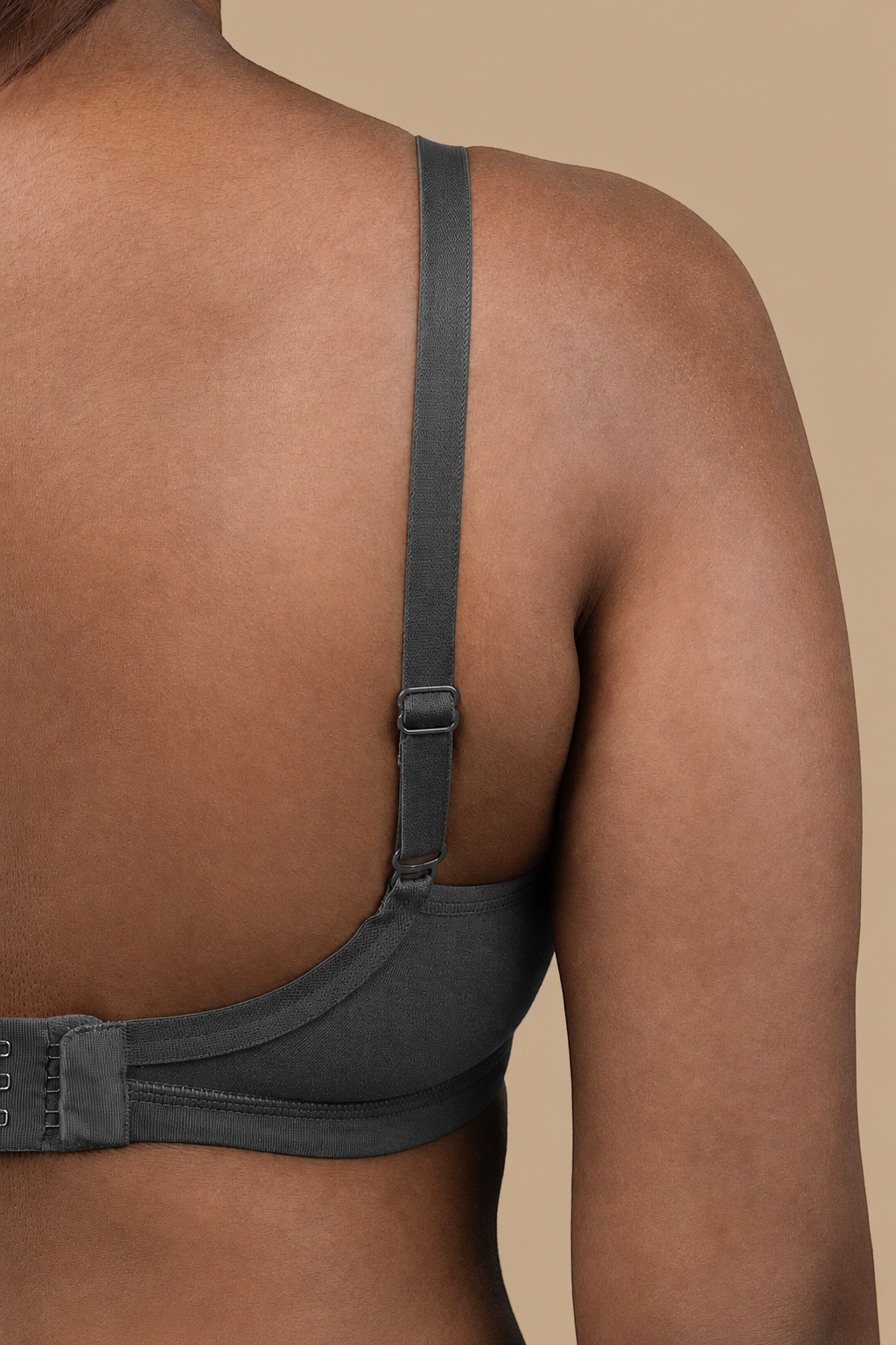 BLOOM-Foam Moulded Flower Neck Bra
